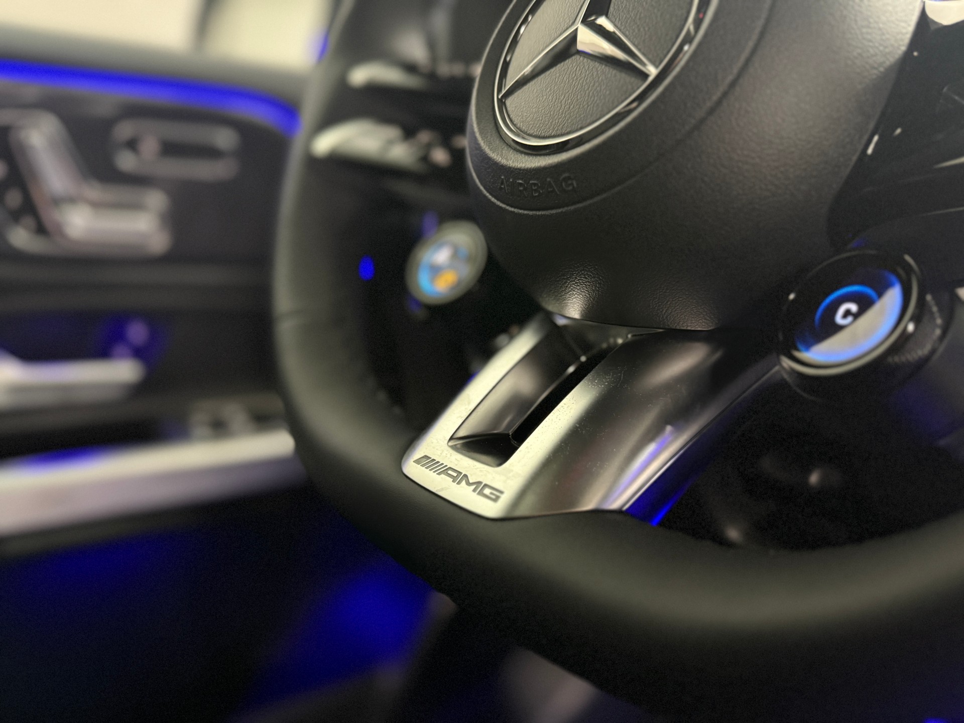 MERCEDES-BENZ AMG GLB 35 4MATIC - 17