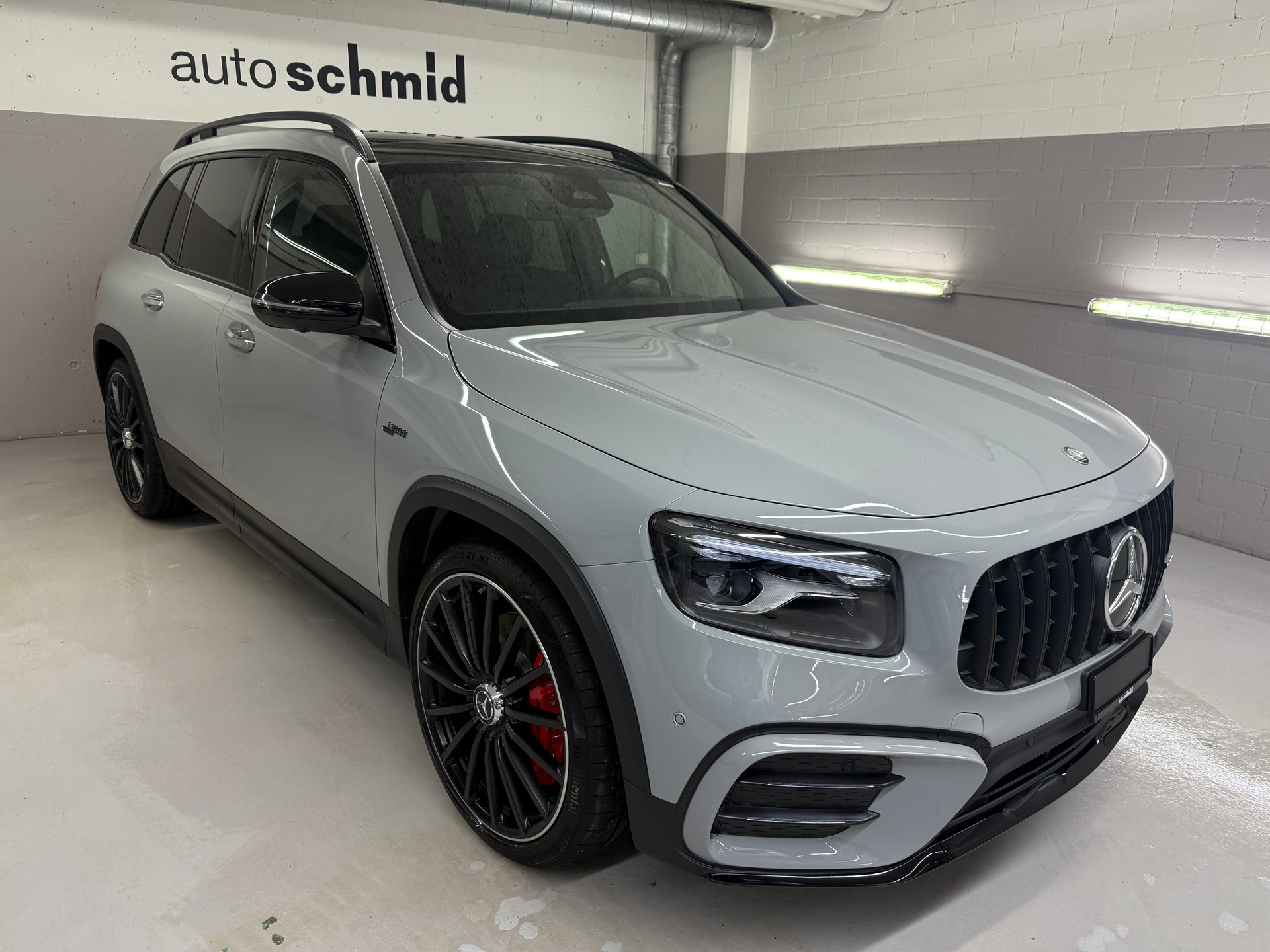 MERCEDES-BENZ AMG GLB 35 4MATIC - 2