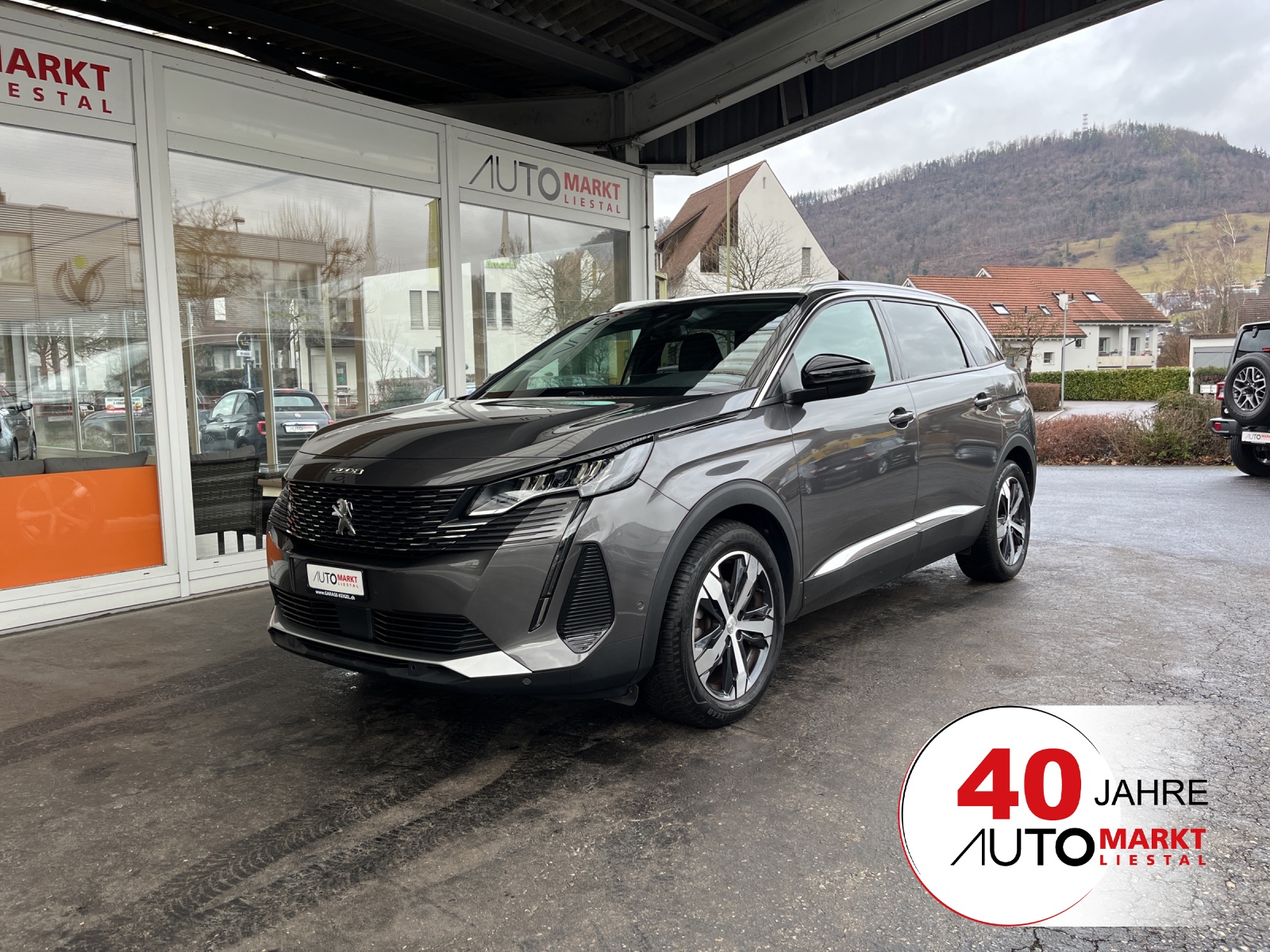 PEUGEOT 5008 1.5 BlueHDi Allure Pack EAT8 - 1