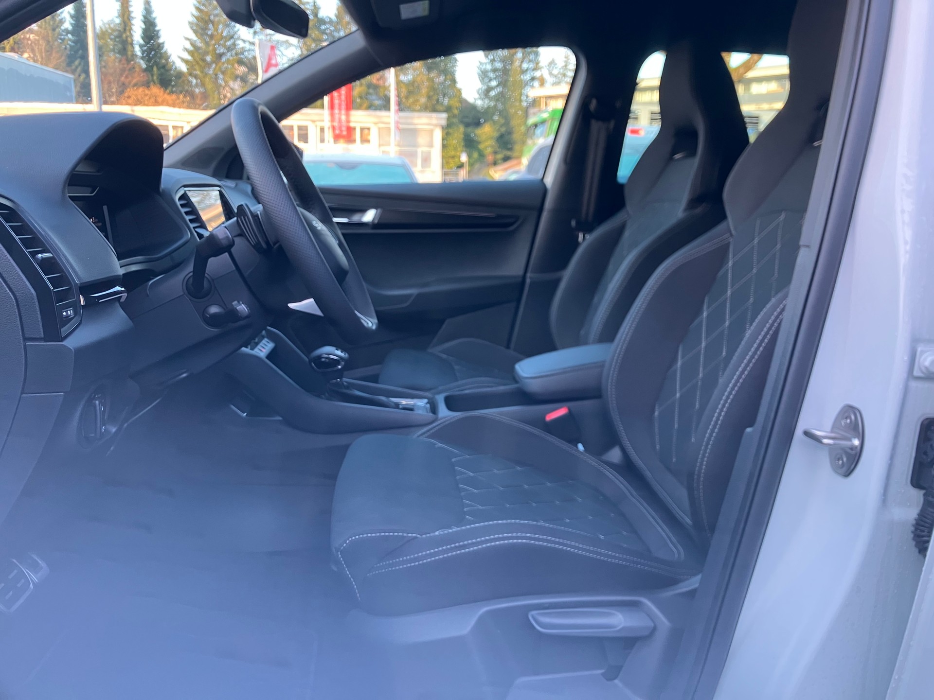 SKODA Karoq 2.0 TSI SportLine 4x4 DSG - 8