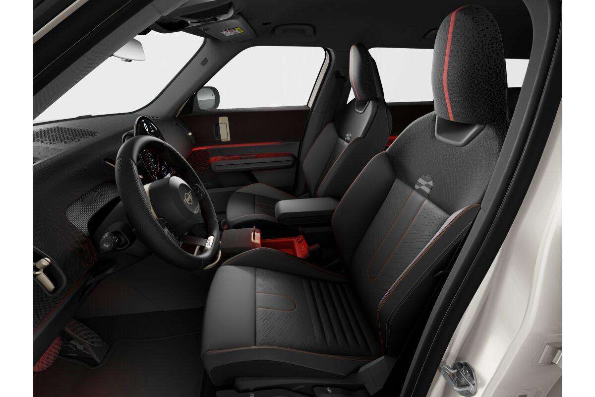 MINI Countryman U25 1.5i C John Cooper Works Trim (CH) 📍 - 3