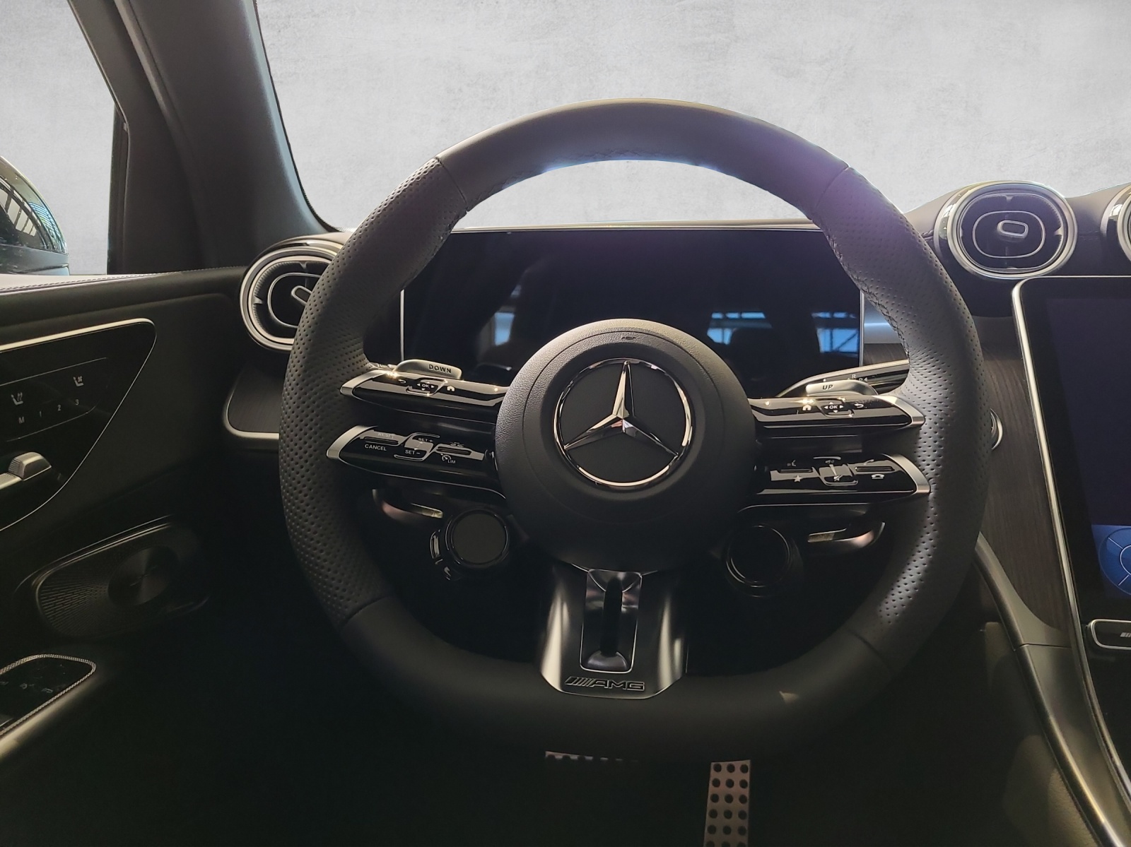 MERCEDES-BENZ GLC 53 AMG 4Matic+ 9G-Tronic - 12
