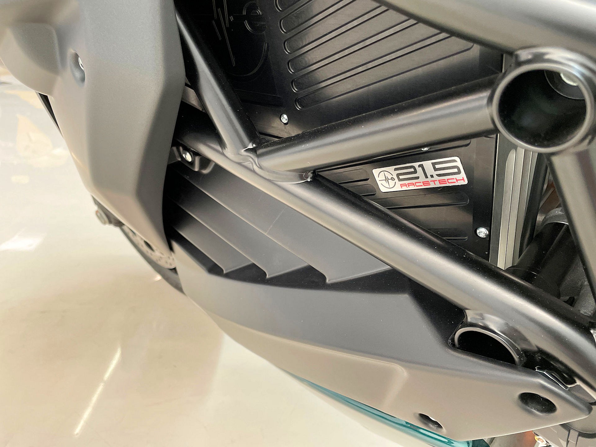 ENERGICA Energica Eva Esseesse 9+ RS 21.5kW/h - 9