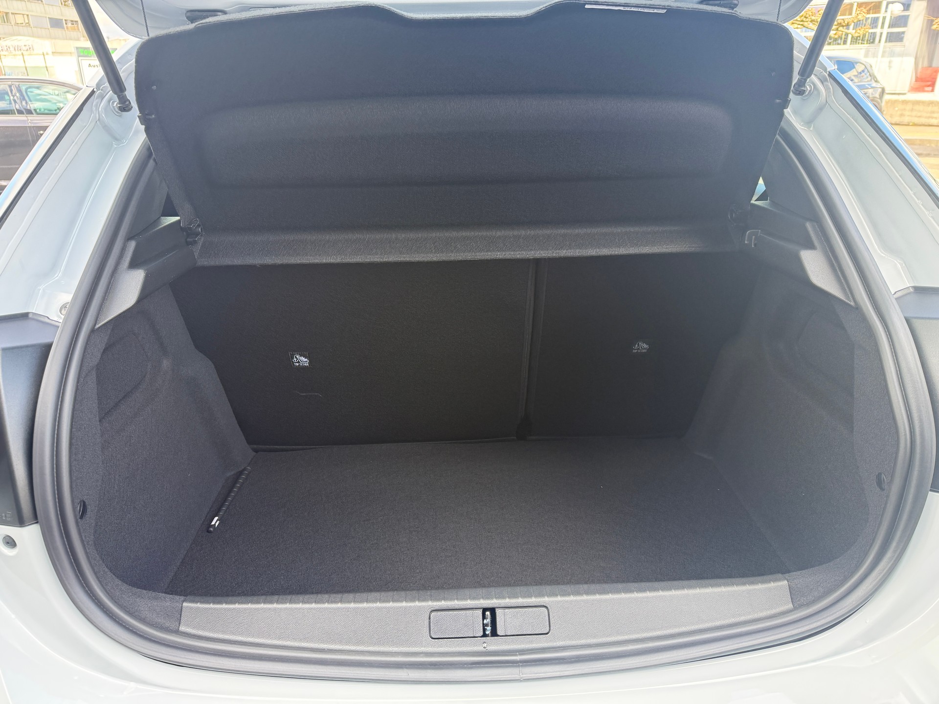 OPEL Corsa 1.2 MHEV Edition Hybrid - 17