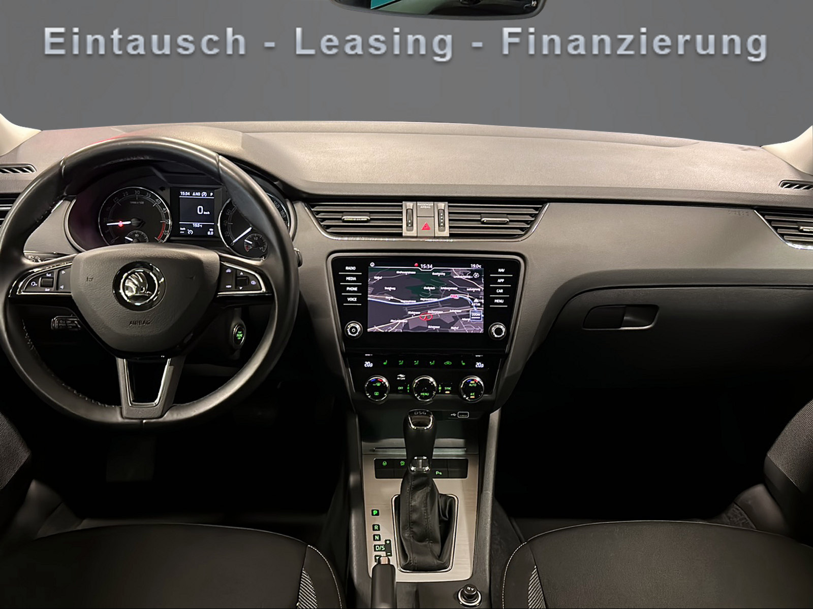 SKODA Octavia Combi 1.6 TDI Ambition DSG - 9