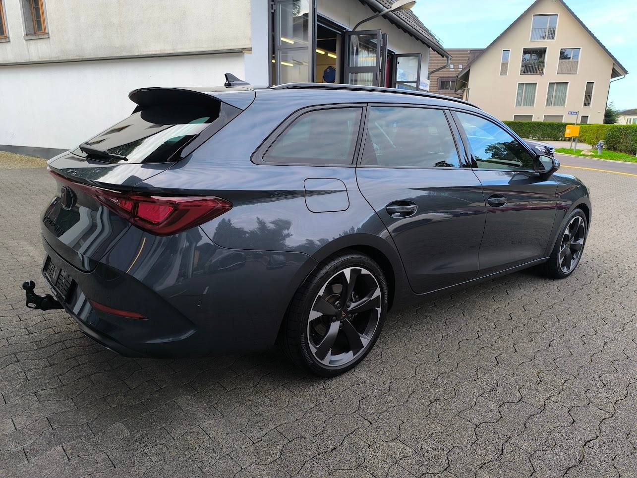 CUPRA LEON ST 2.0 TSI DSG - 3