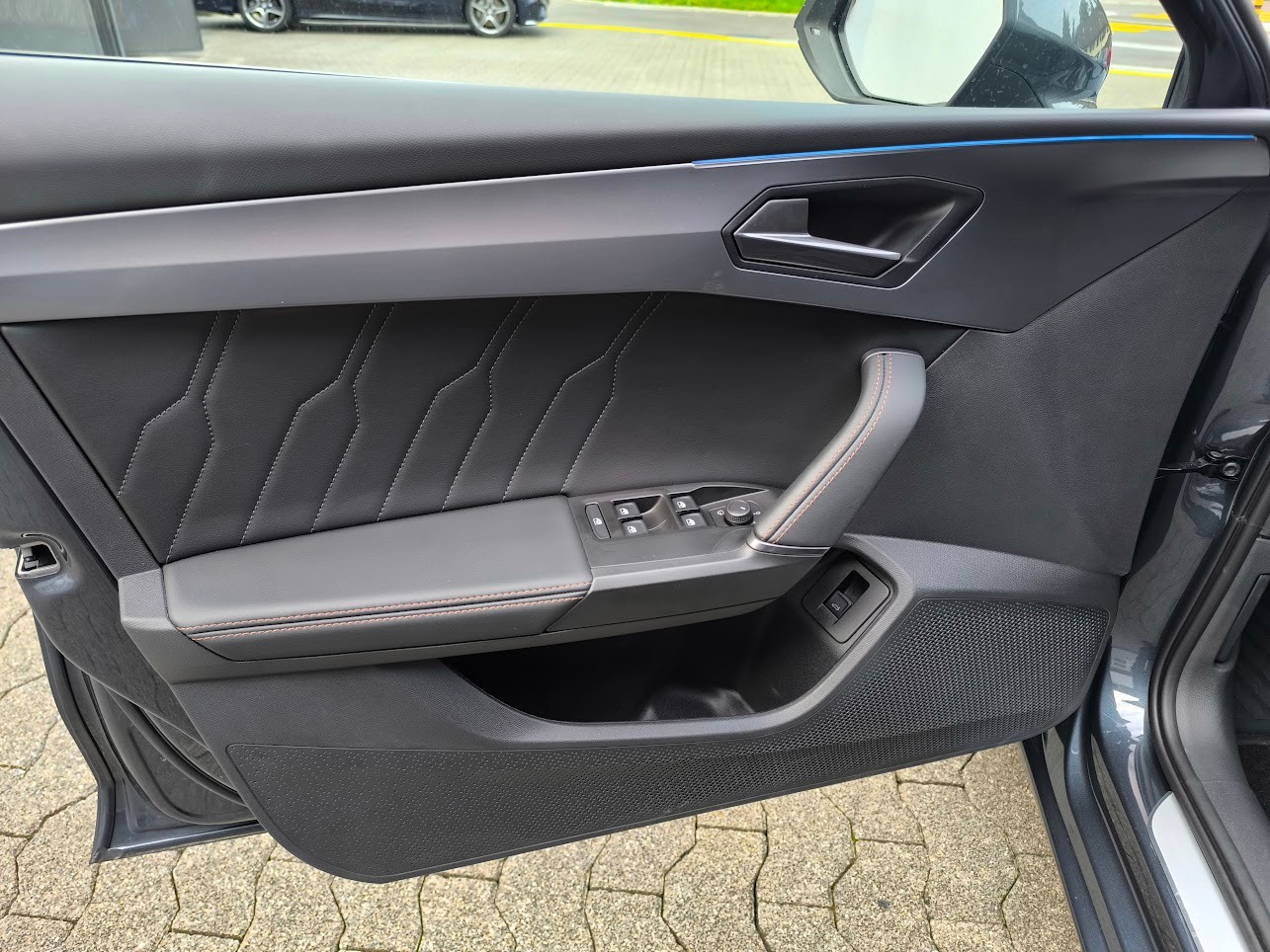 CUPRA LEON ST 2.0 TSI DSG - 8