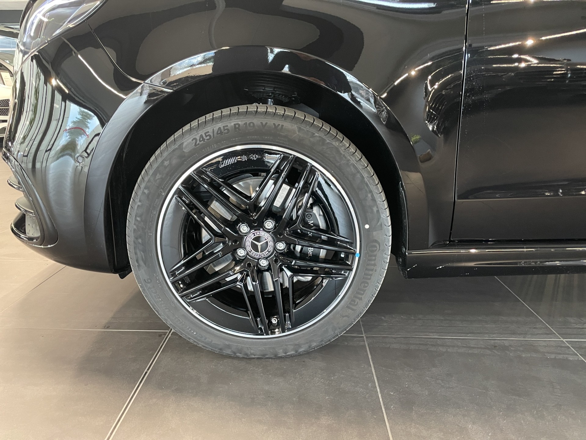 MERCEDES-BENZ V 300 d lang Swiss Edition 9G-Tronic - 7