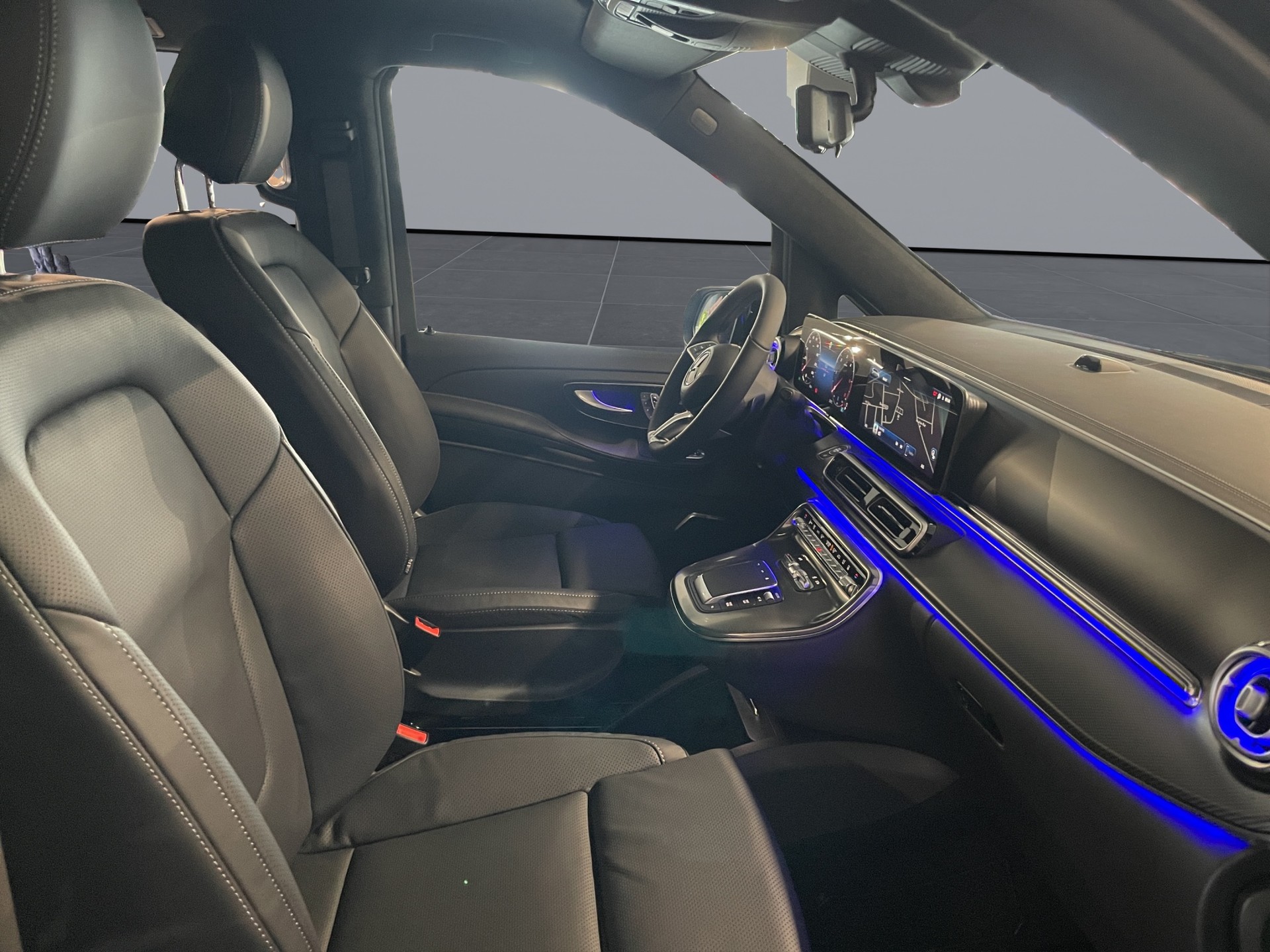 MERCEDES-BENZ V 300 d lang Swiss Edition 9G-Tronic - 10