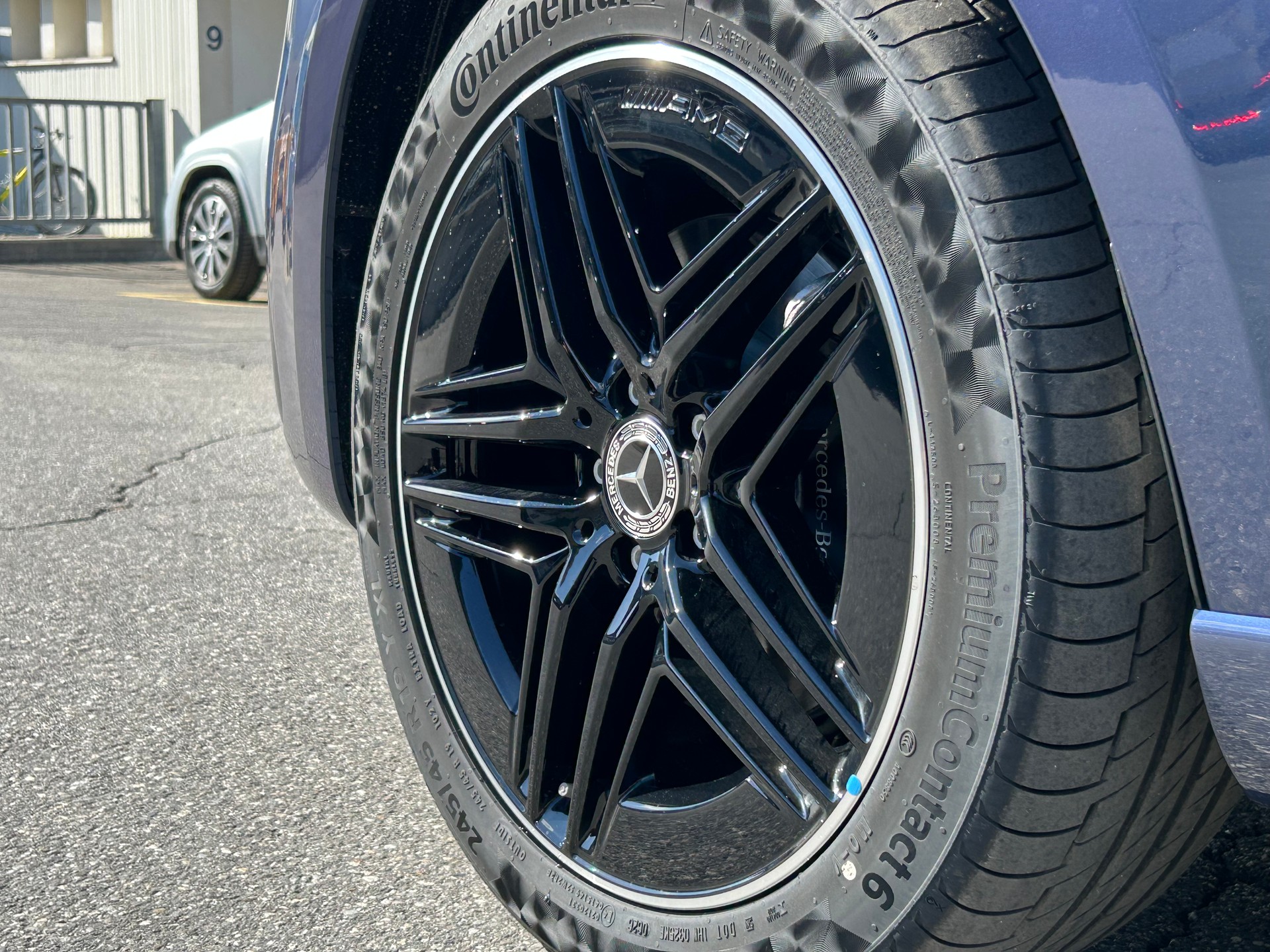 MERCEDES-BENZ V 300 d EXCLUSIVE Swiss Edition Lang 4MATIC - 9