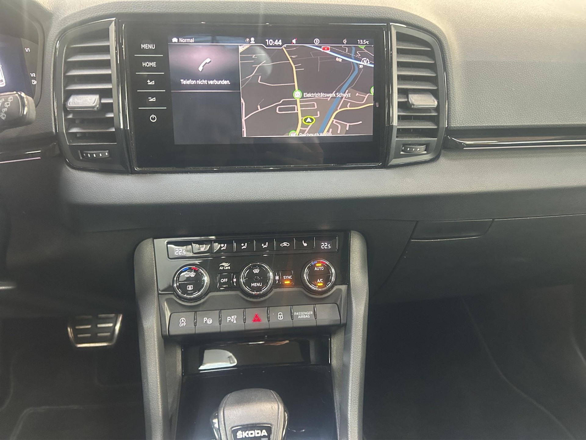 SKODA Karoq 2.0 TSI SportLine 4x4 DSG - 14