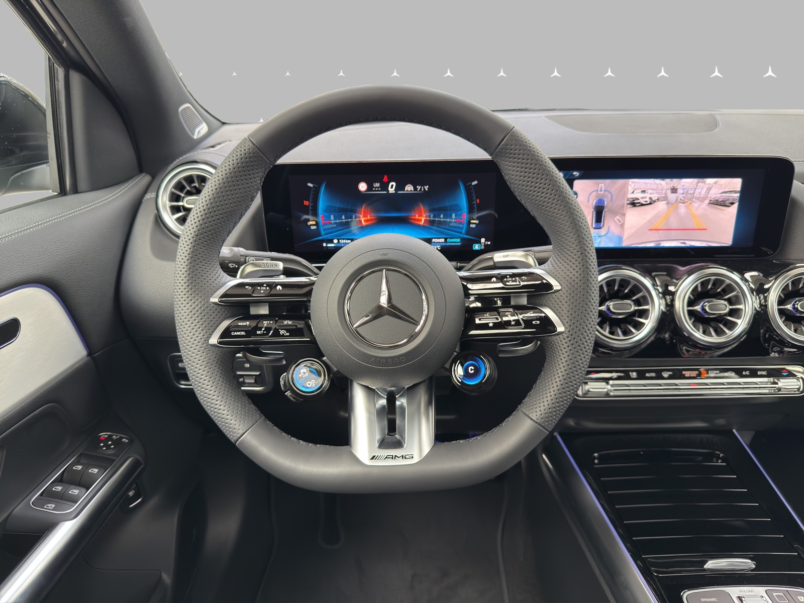 MERCEDES-BENZ GLA AMG 35 4Matic 8G-DCT - 13