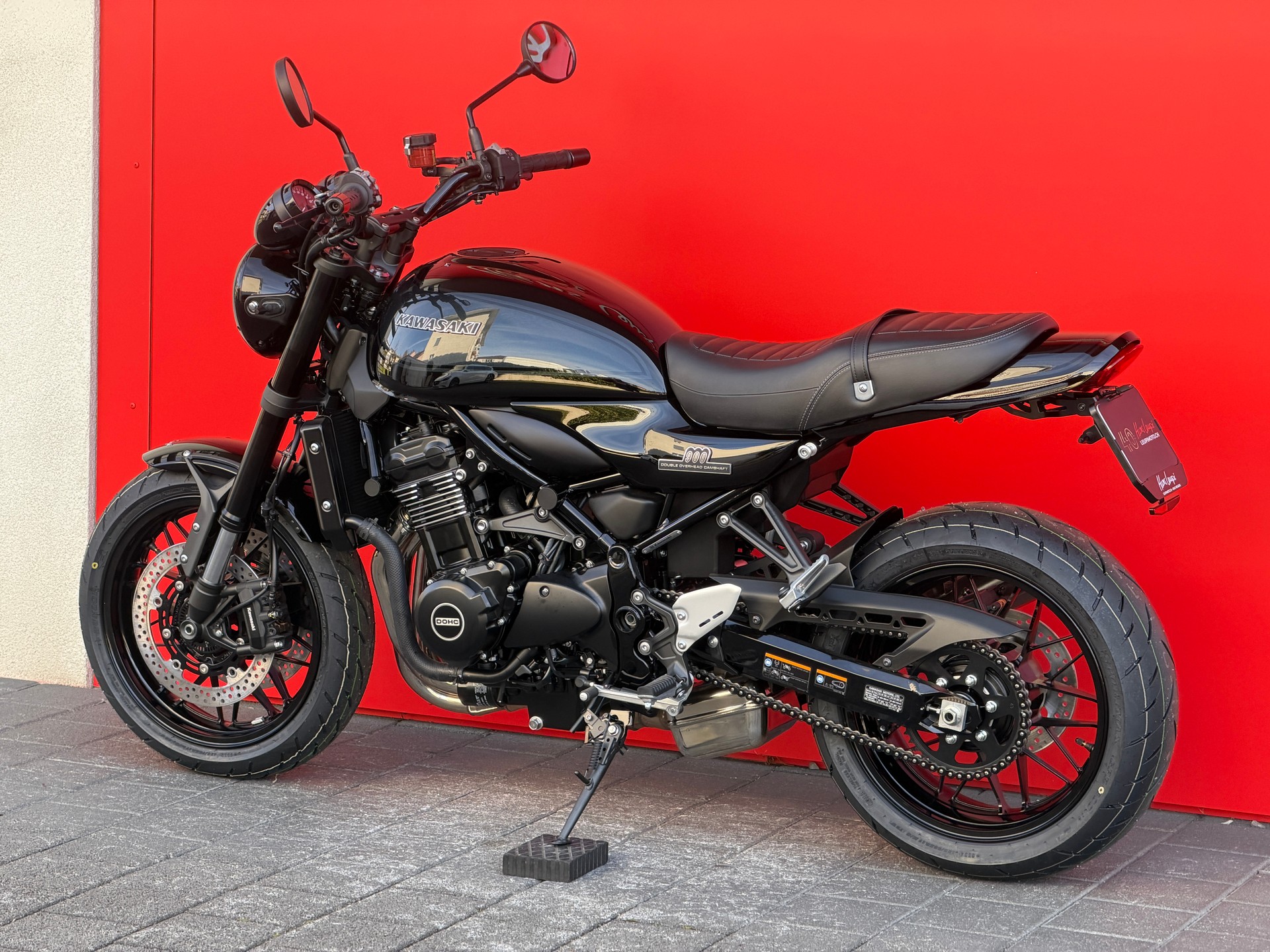 KAWASAKI Z 900 RS (70kW) Black Ball Edition - 12