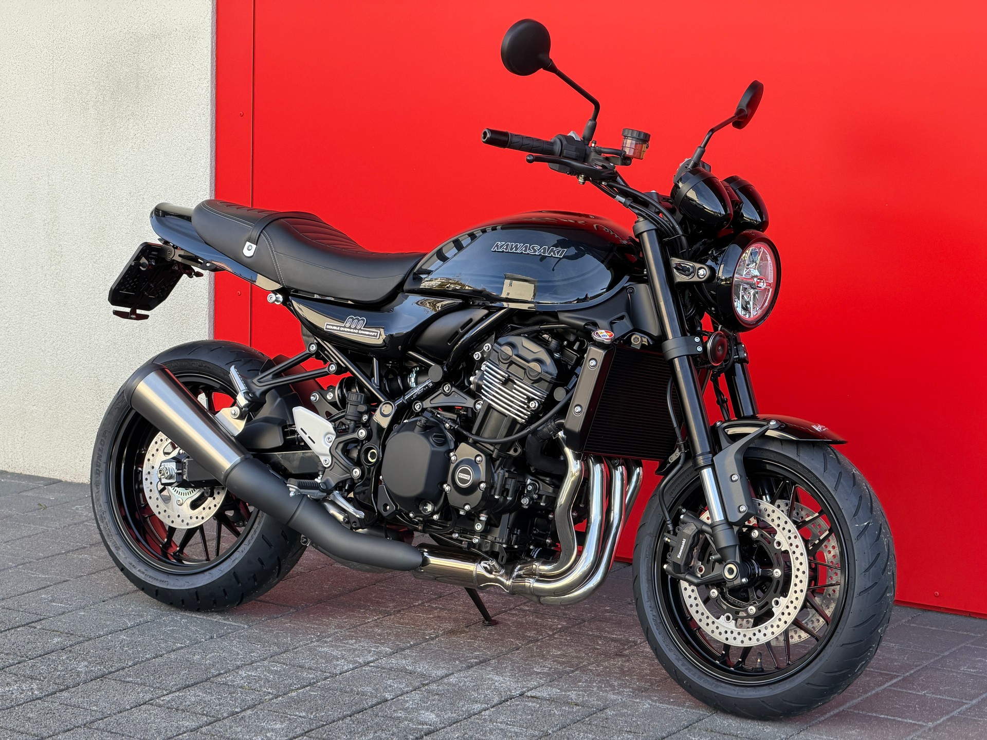KAWASAKI Z 900 RS (70kW) Black Ball Edition - 10