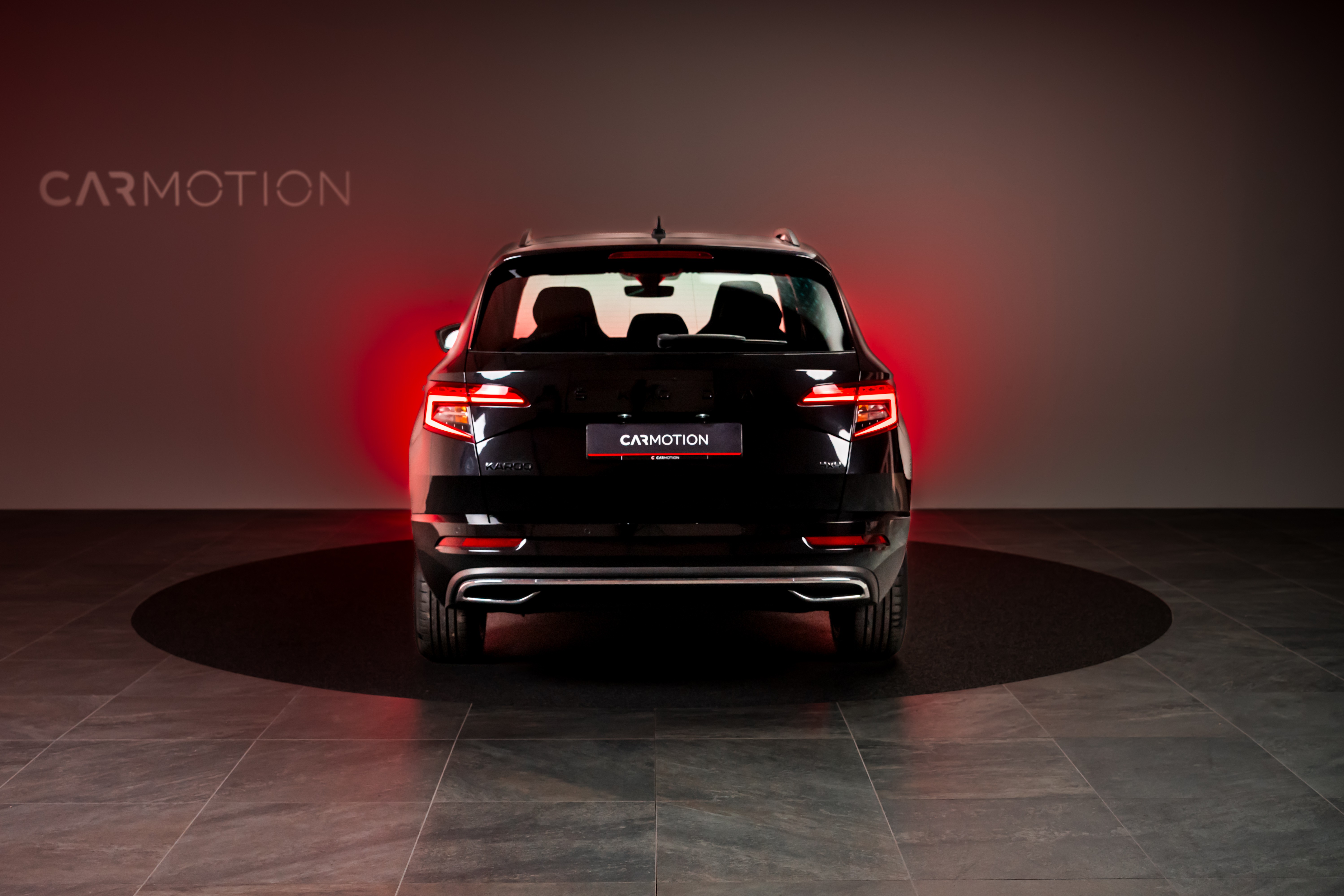 Karoq 2.0 TSI SportLine 4x4 DSG / Panoramadach / Parkassistent / Sitzheizung