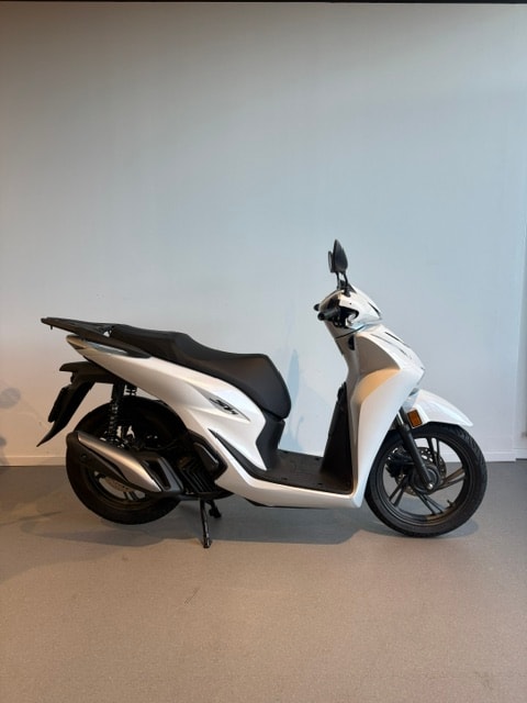 HONDA SH 125 + - 2