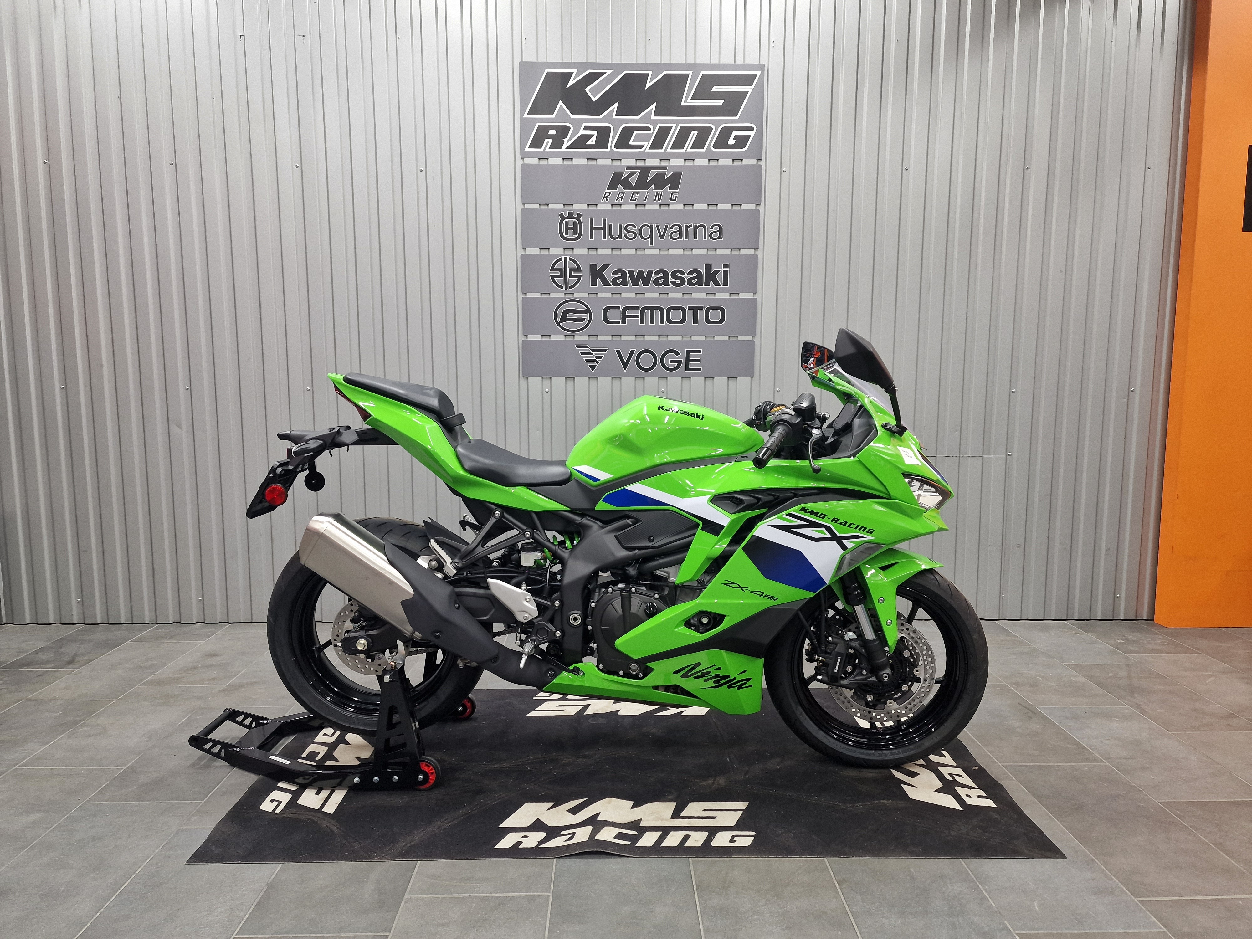 KAWASAKI NINJA ZX-4R