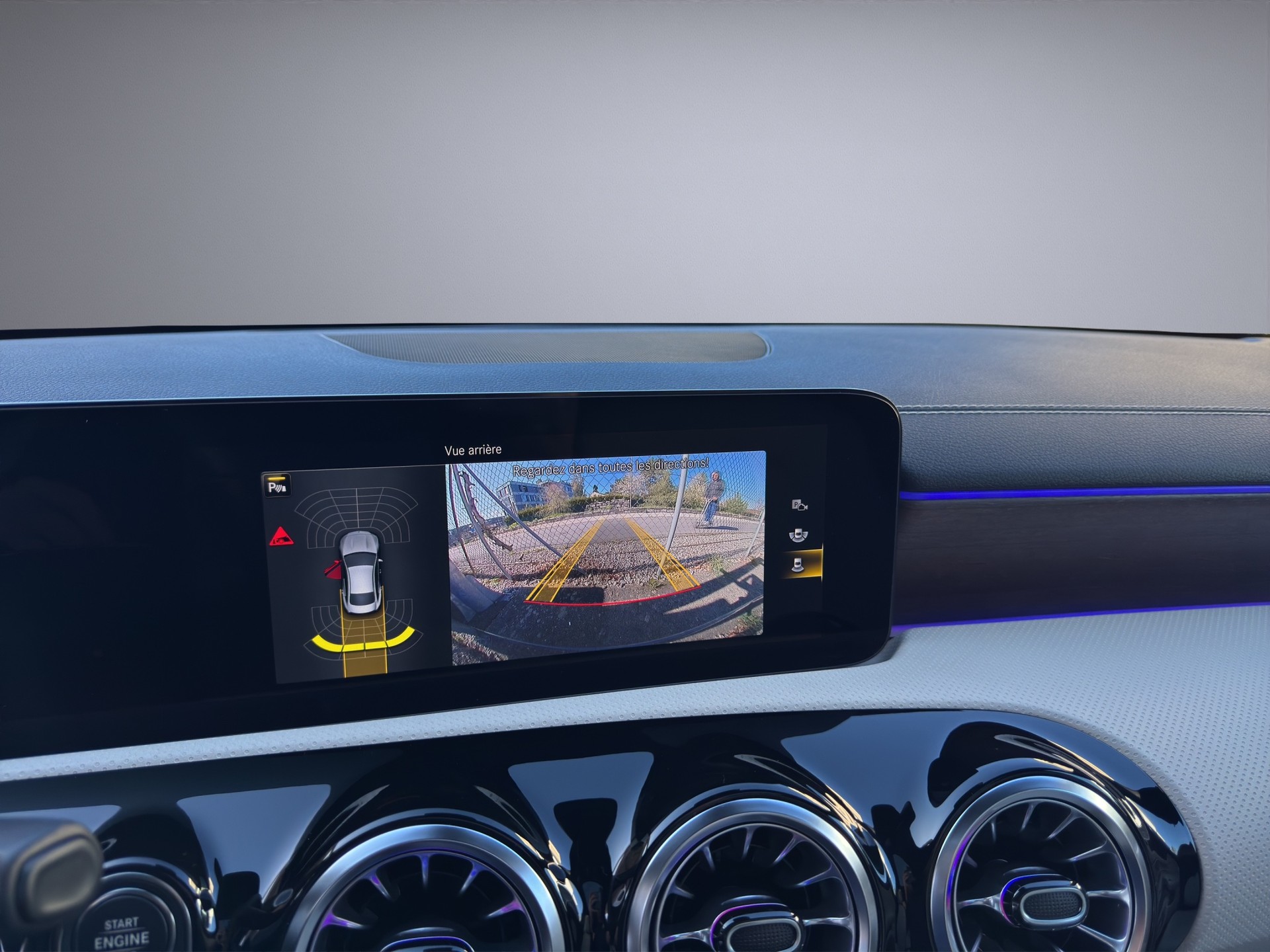 MERCEDES-BENZ CLA 200 Progressive 7G-DCT - 15