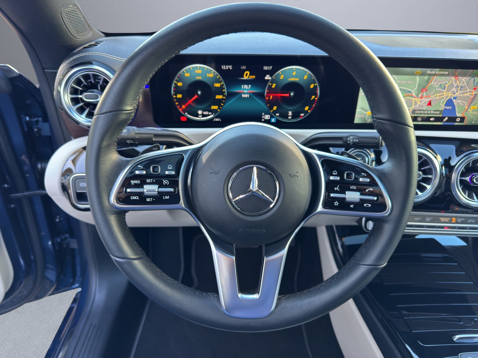 MERCEDES-BENZ CLA 200 Progressive 7G-DCT - 12