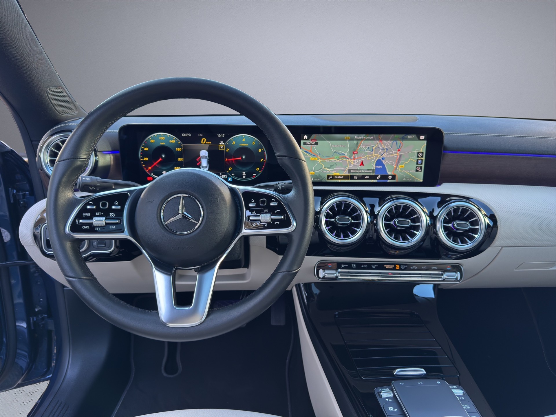 MERCEDES-BENZ CLA 200 Progressive 7G-DCT - 13