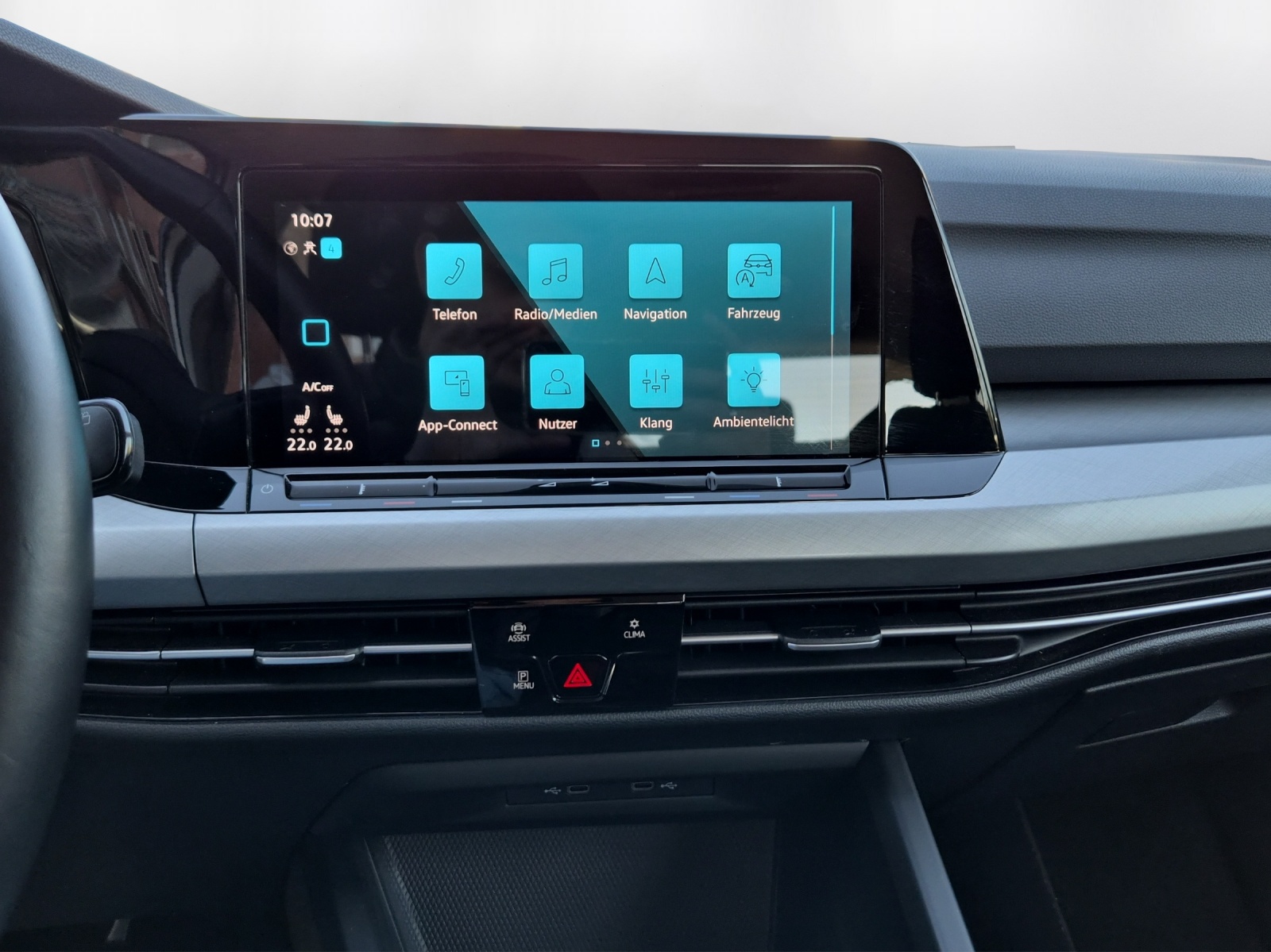 VW Golf 1.5 e TSI ACT Life DSG - 8