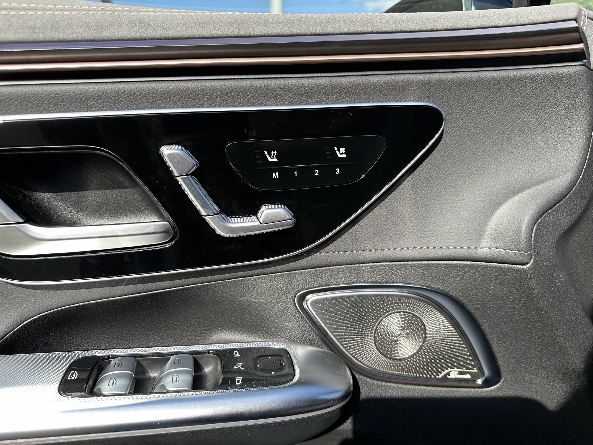 MERCEDES-BENZ EQE 500 AMG Line 4matic - 15