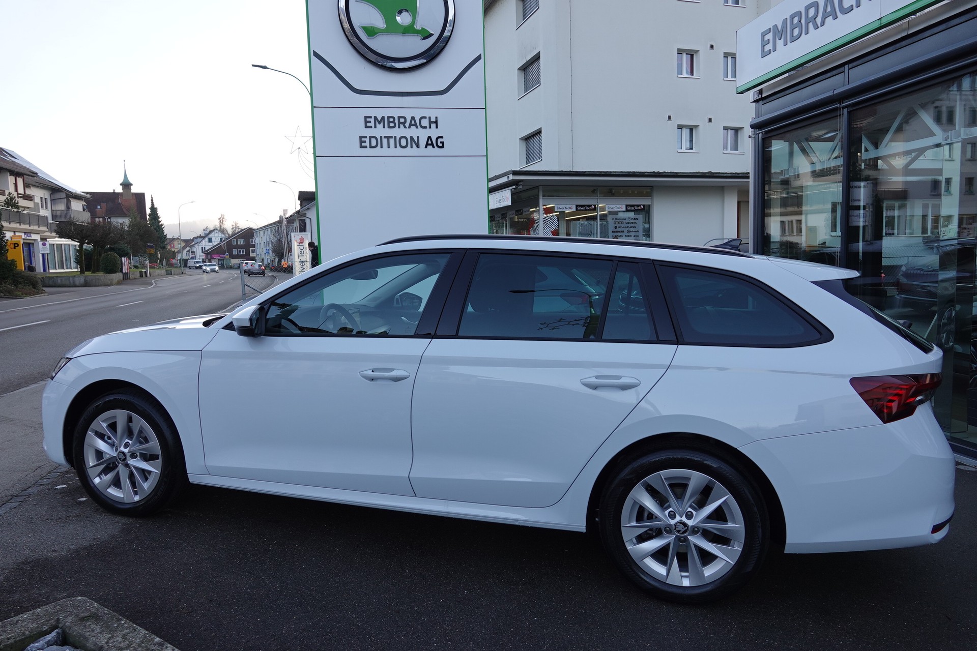 SKODA Octavia 2.0 TSI Selec.4x4 - 6