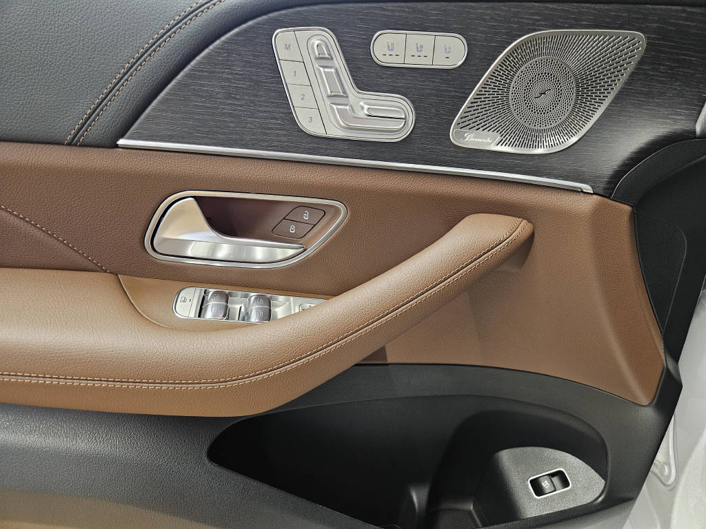 MERCEDES-BENZ GLS 450 d 4Matic AMG Line - 10
