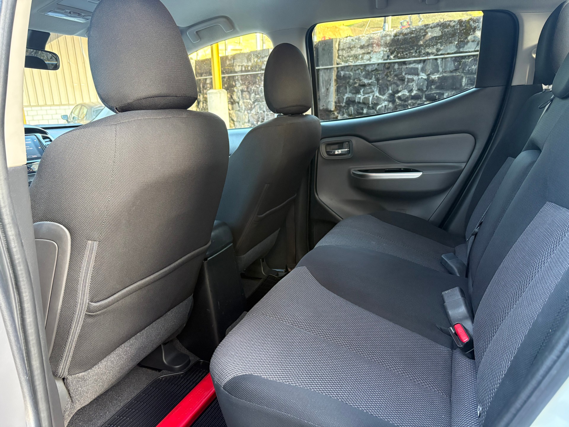 MITSUBISHI L 200 2.4 Style Double Cab A - 12