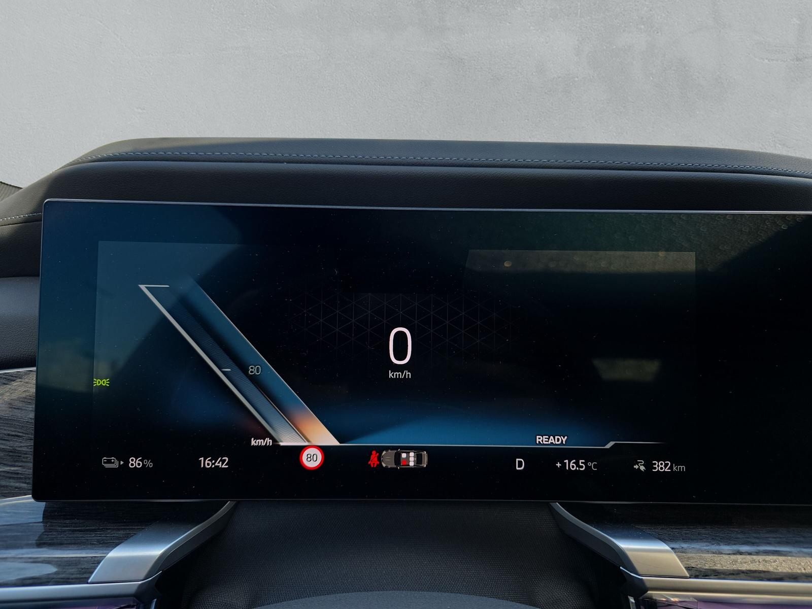 BMW i7 eDrive50 G70 (CH) - 20