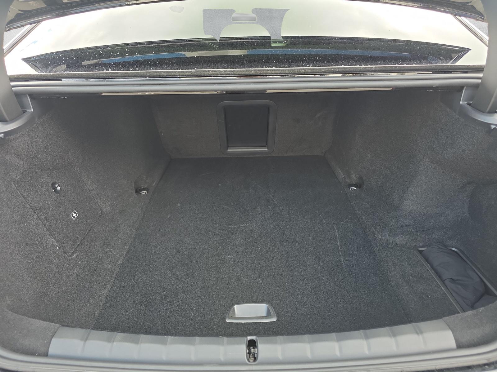 BMW i7 eDrive50 G70 (CH) - 11
