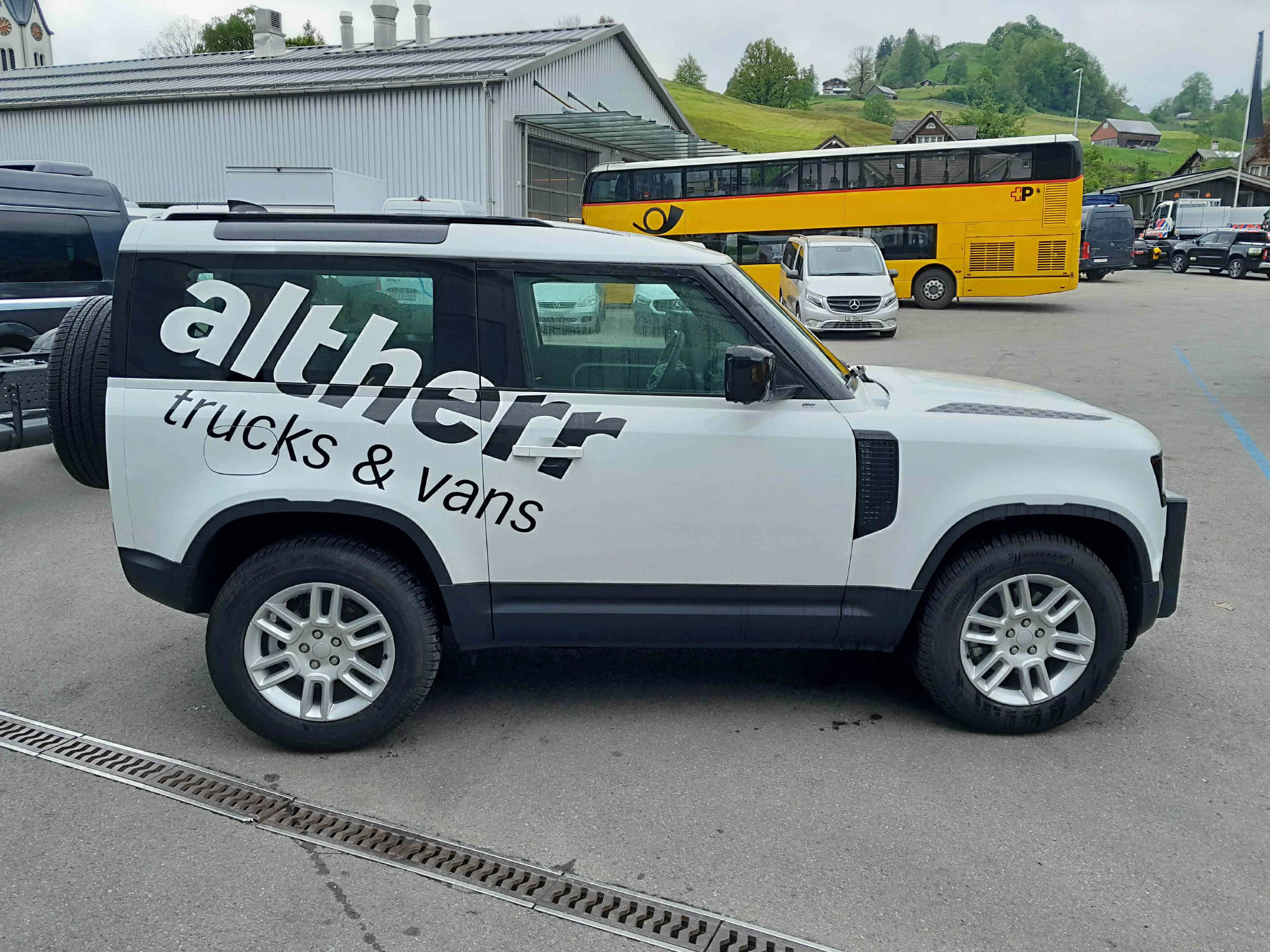 LAND ROVER Defender 90 3.0 D I6 250 S - 5