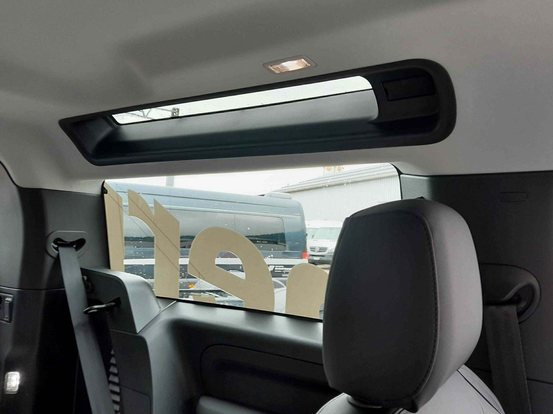 LAND ROVER Defender 90 3.0 D I6 250 S - 11