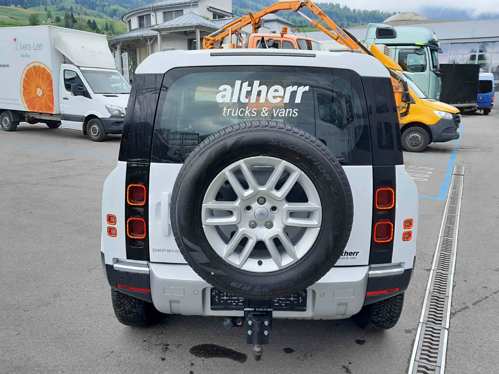 LAND ROVER Defender 90 3.0 D I6 250 S - 3