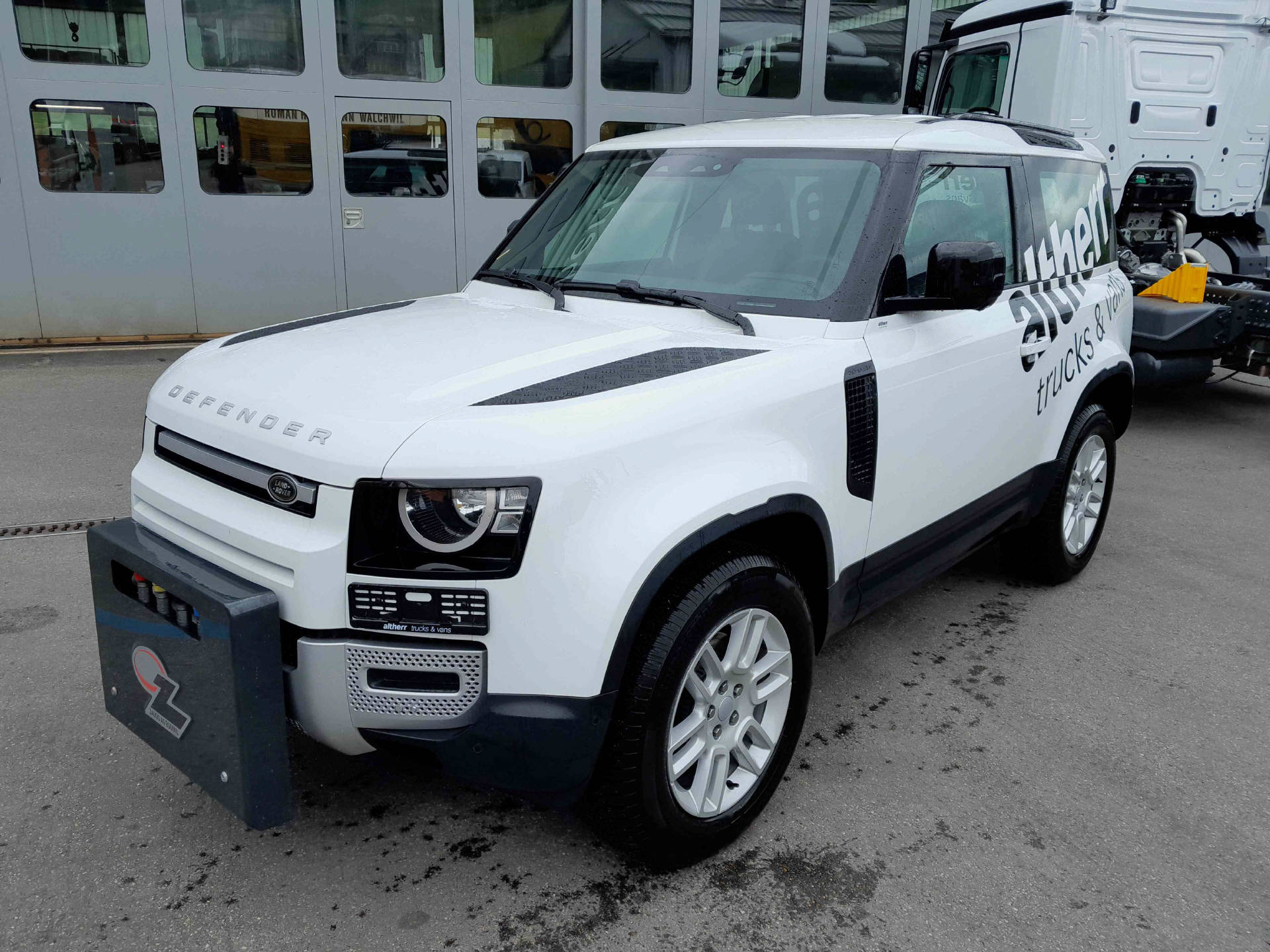 LAND ROVER Defender 90 3.0 D I6 250 S - 12