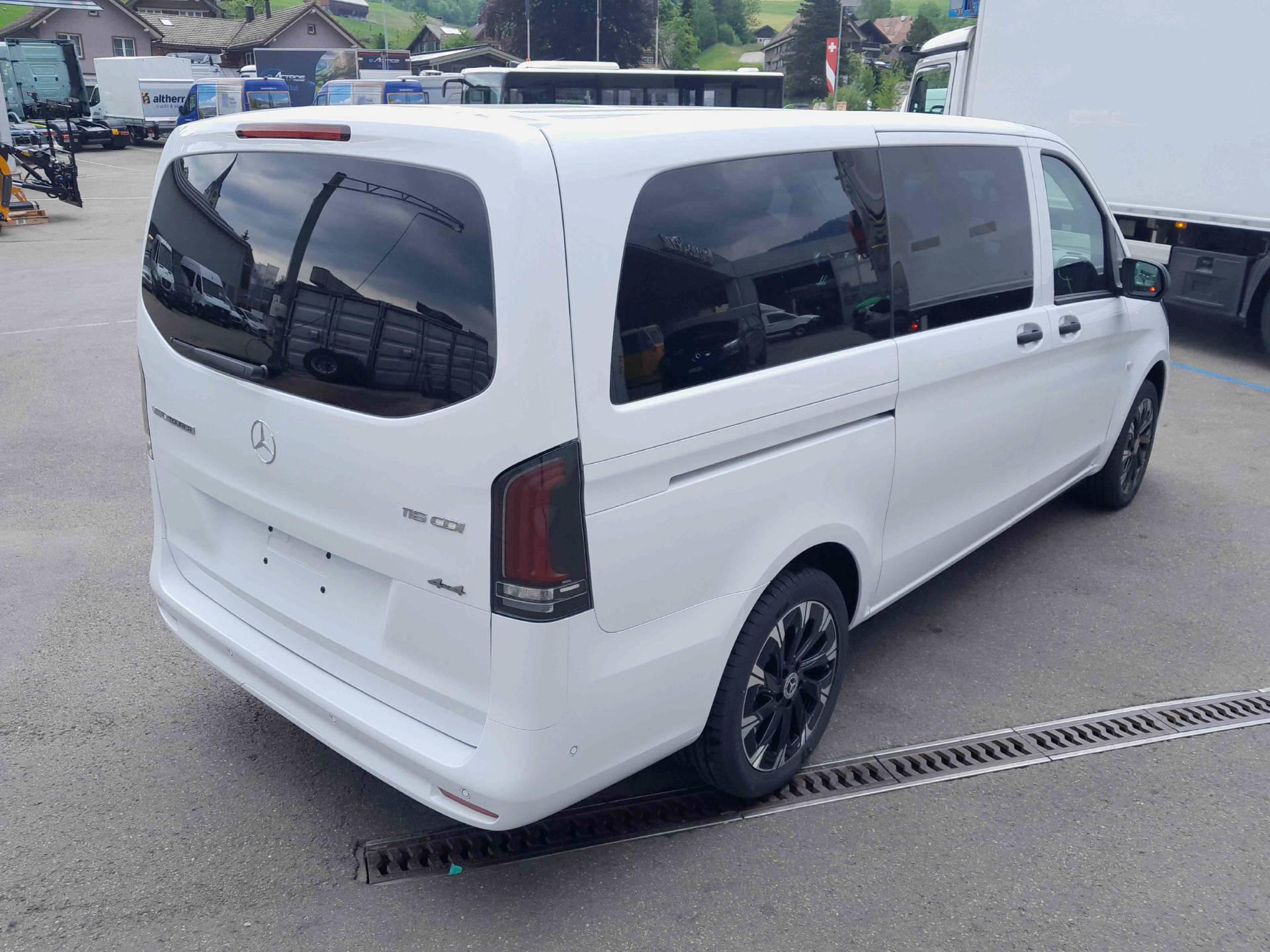 MERCEDES-BENZ Vito 116 CDI Kombi L 4x4 Family - 6