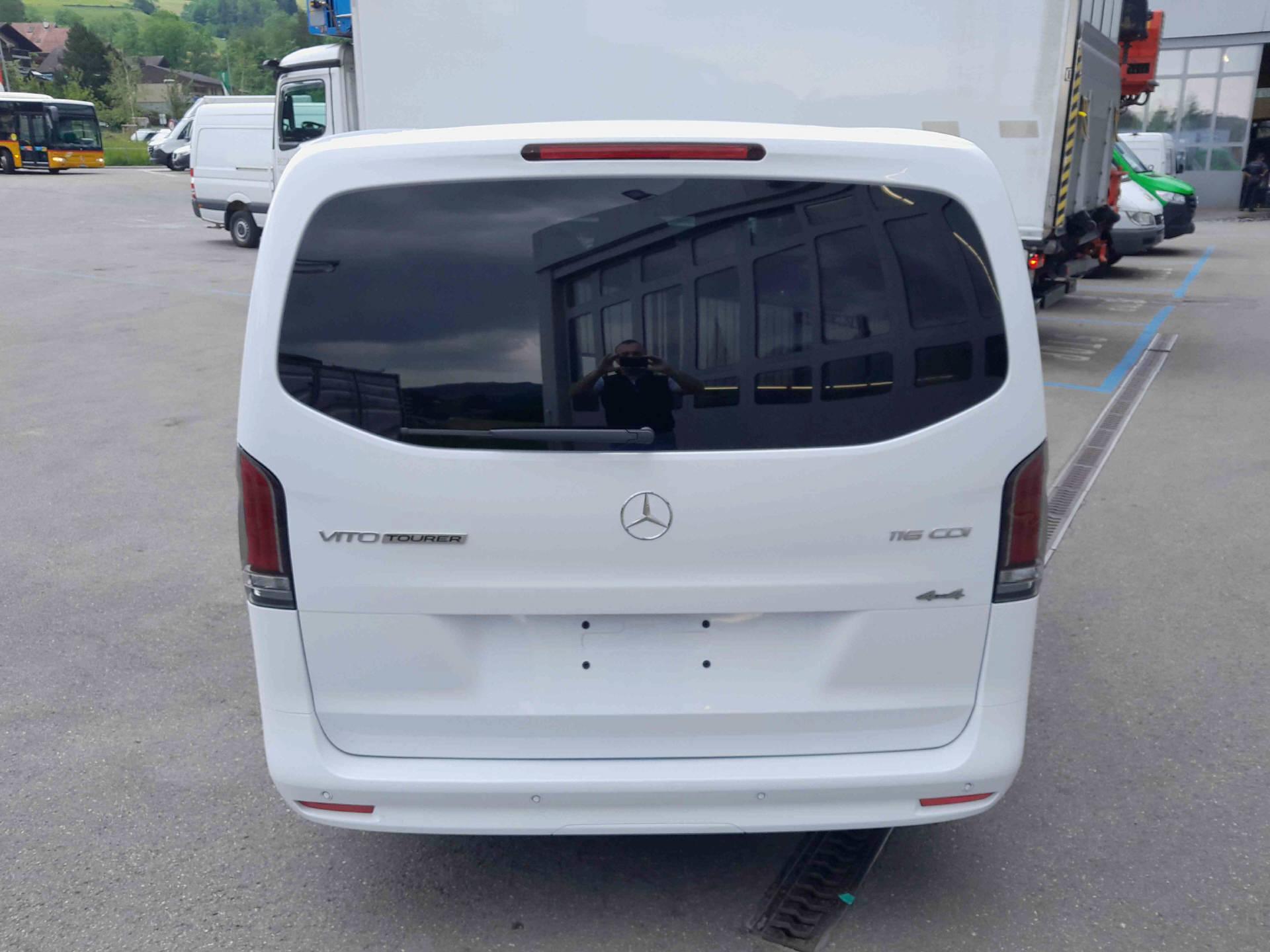 MERCEDES-BENZ Vito 116 CDI Kombi L 4x4 Family - 8