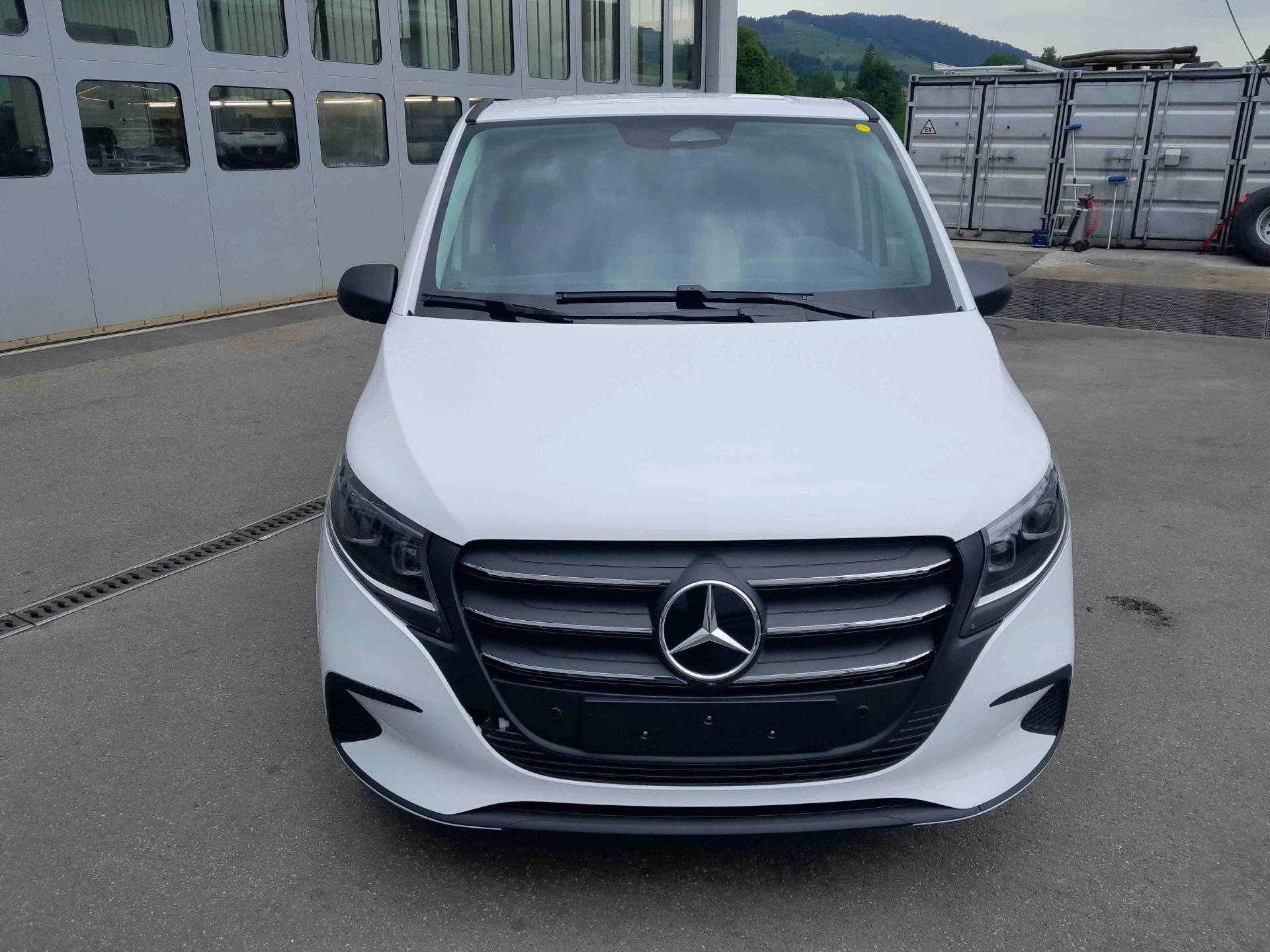 MERCEDES-BENZ Vito 116 CDI Kombi L 4x4 Family - 3