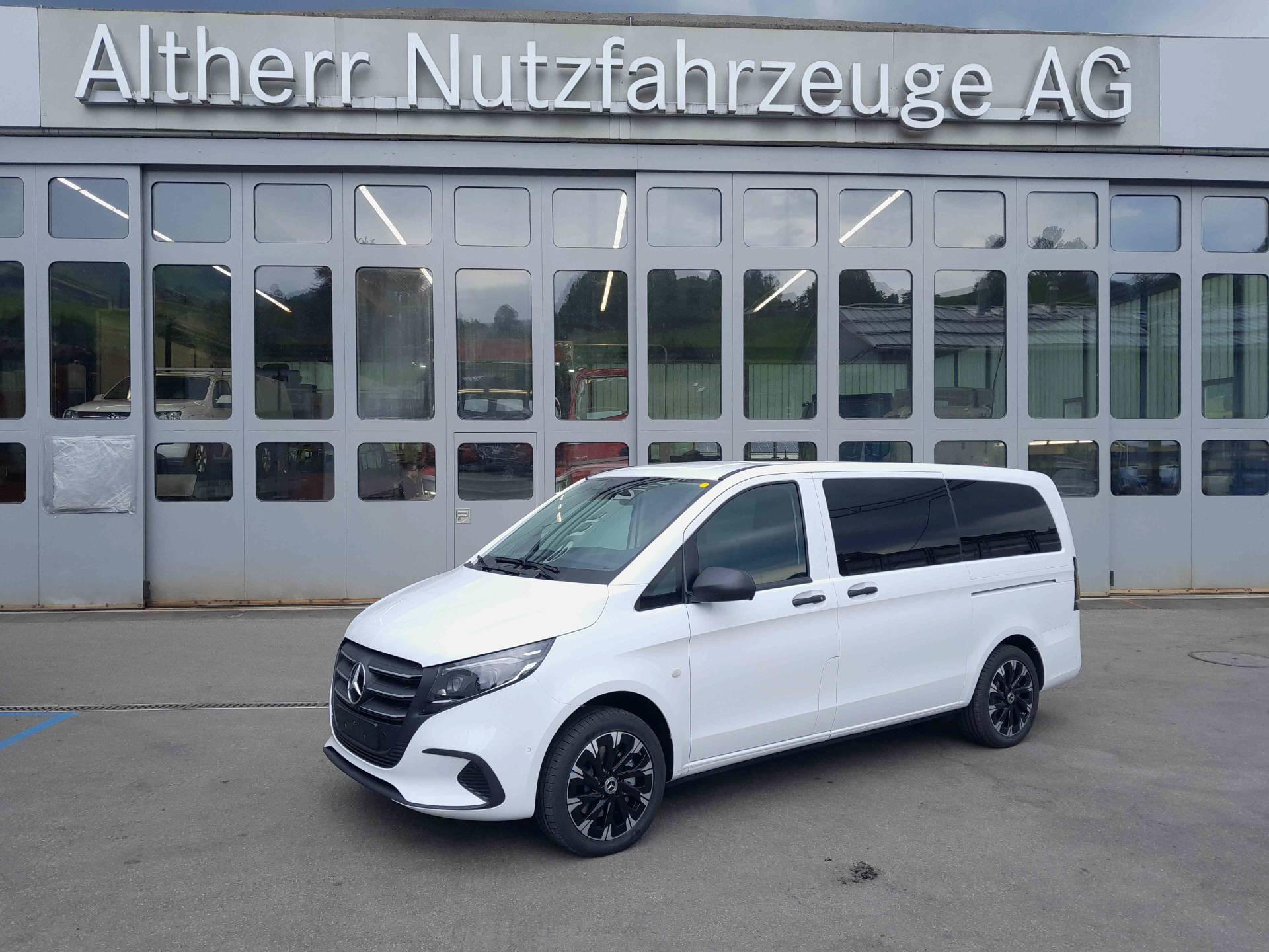 MERCEDES-BENZ Vito 116 CDI Kombi L 4x4 Family