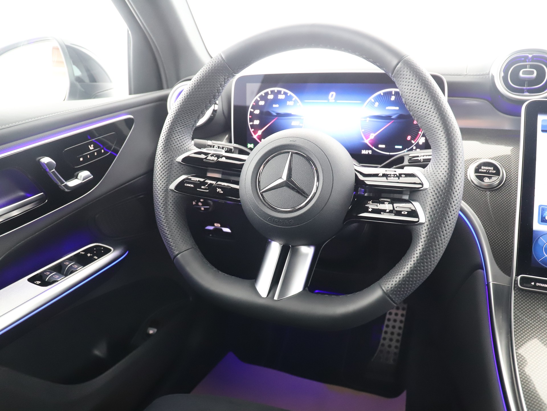 MERCEDES-BENZ GLC 220 d 4M 9G-Tronic - 12