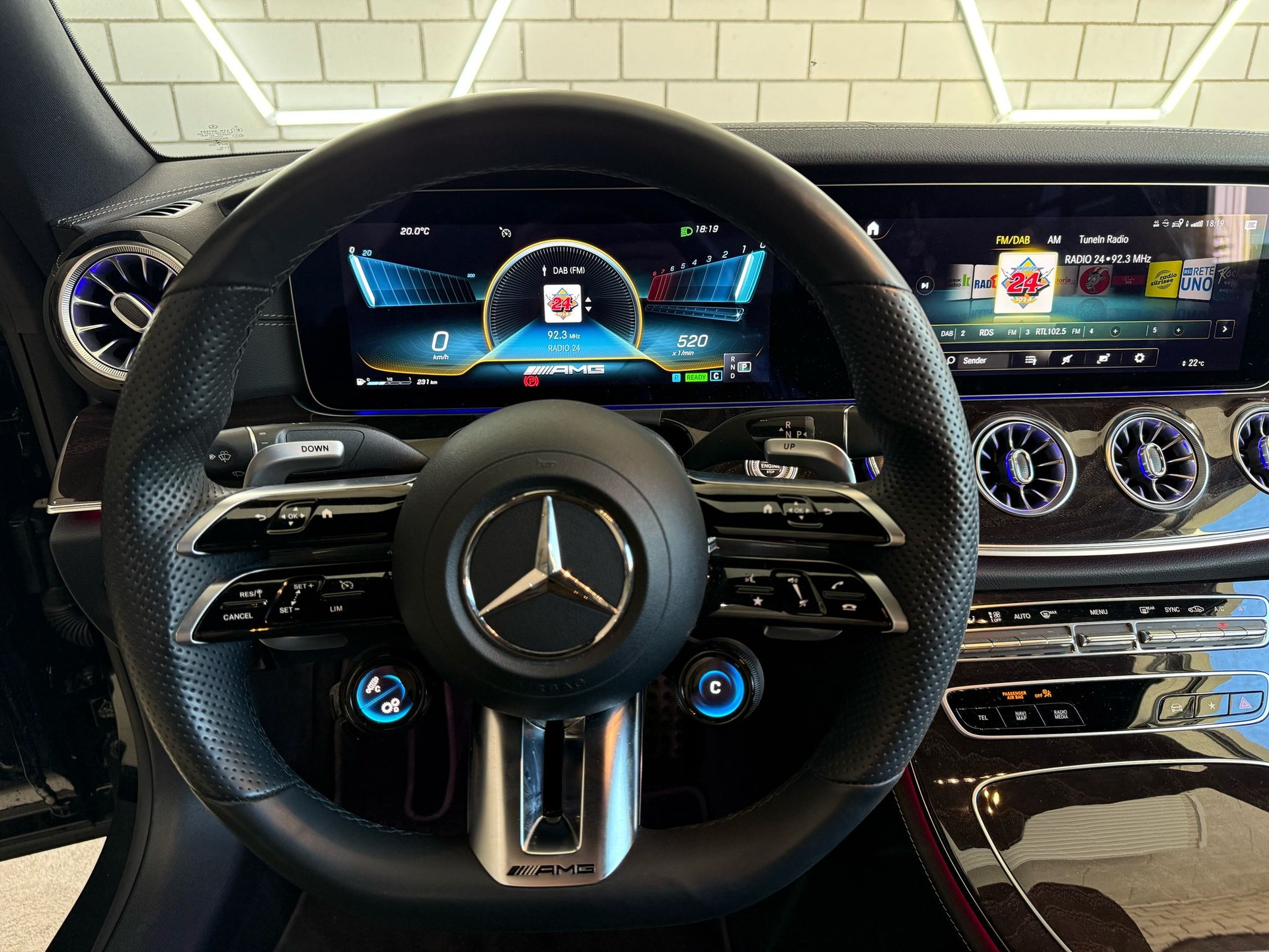 MERCEDES-BENZ E 53 Coupé AMG 4Matic+ 9G-Speedshift TCT - 9