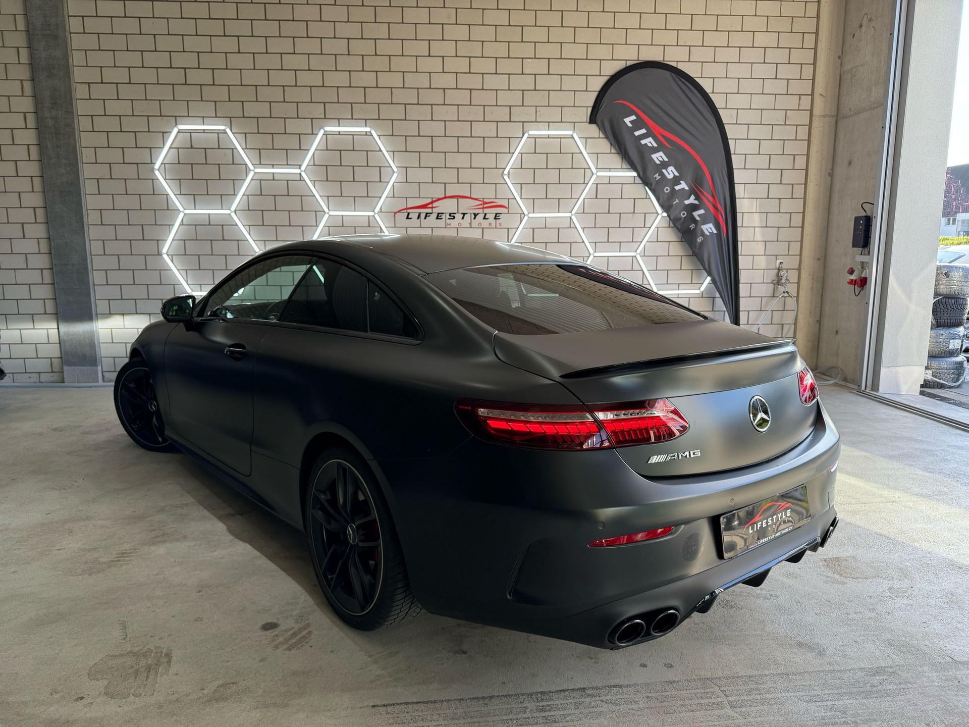 MERCEDES-BENZ E 53 Coupé AMG 4Matic+ 9G-Speedshift TCT - 3