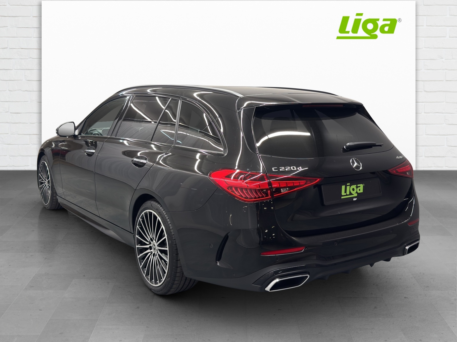 MERCEDES-BENZ C 220 d AMG Line 4Matic T-Modell Swiss Star - 4