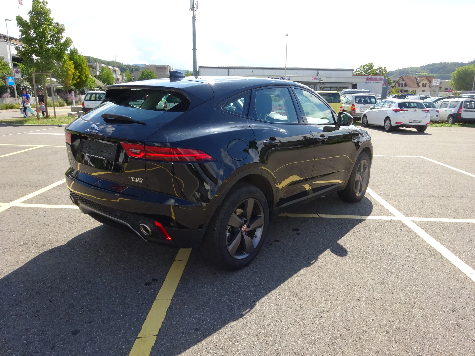 JAGUAR E-Pace 2.0 P200 S AWD Automatik - 8