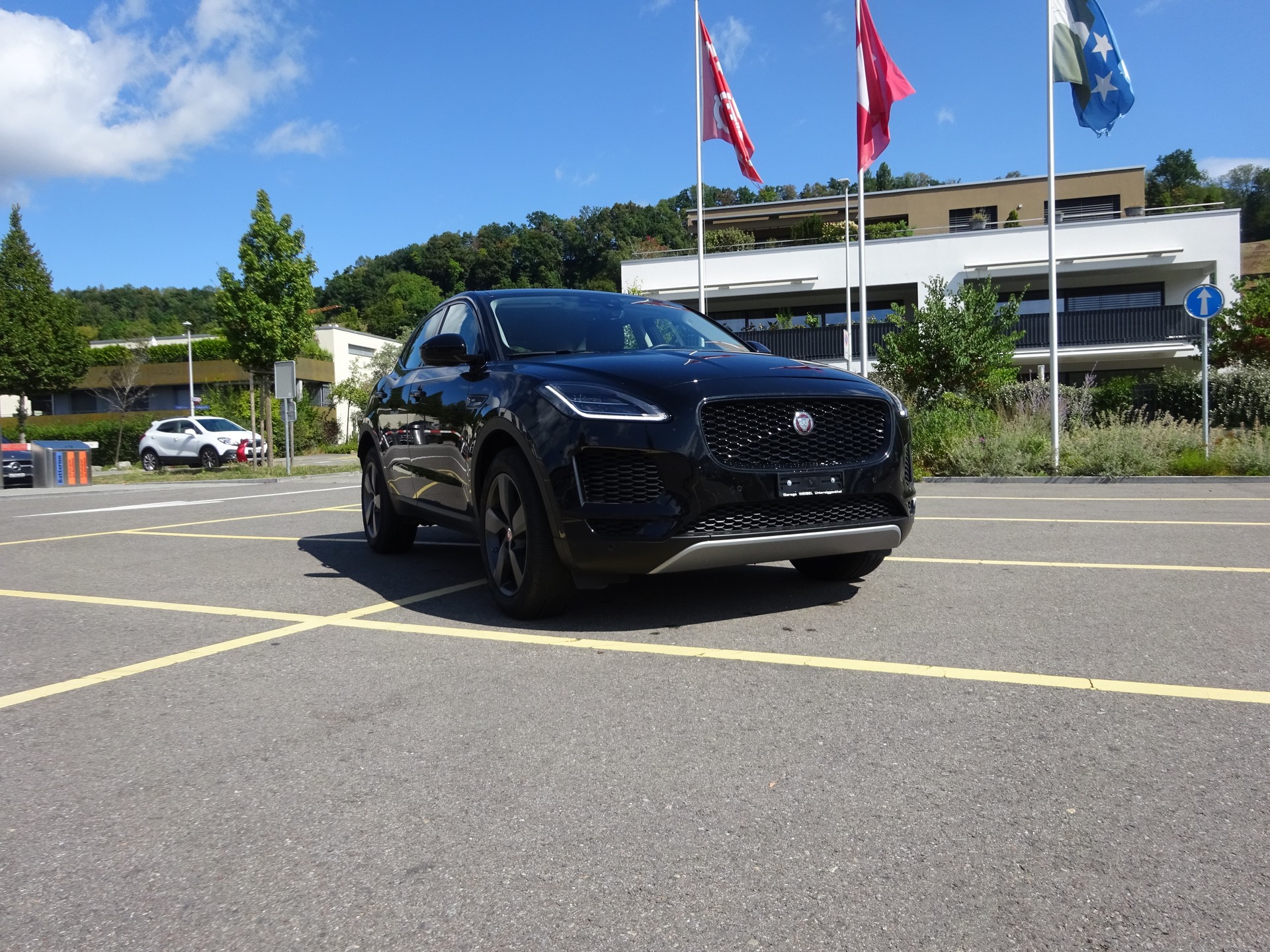 JAGUAR E-Pace 2.0 P200 S AWD Automatik - 3