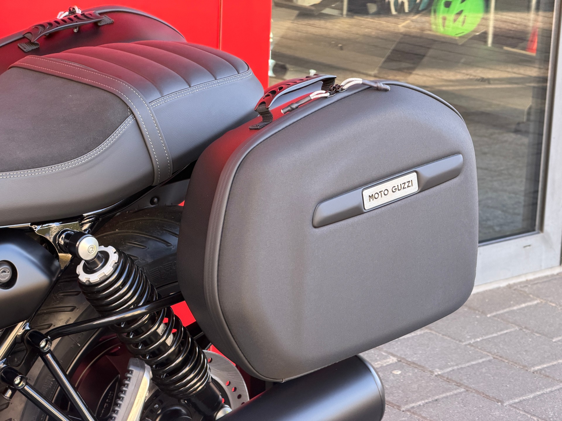 MOTO GUZZI V7 IV 850 Stone Touring (35kW) - 8