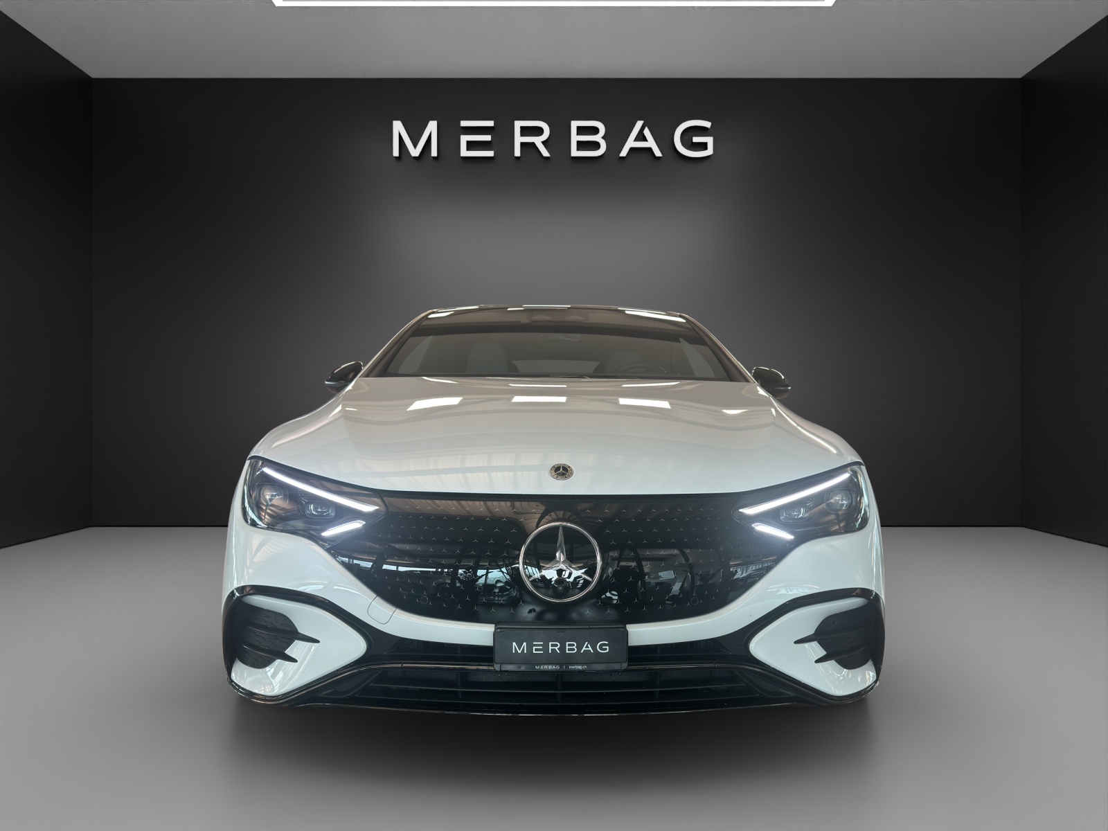 MERCEDES-BENZ EQE 500 4 Matic - 2