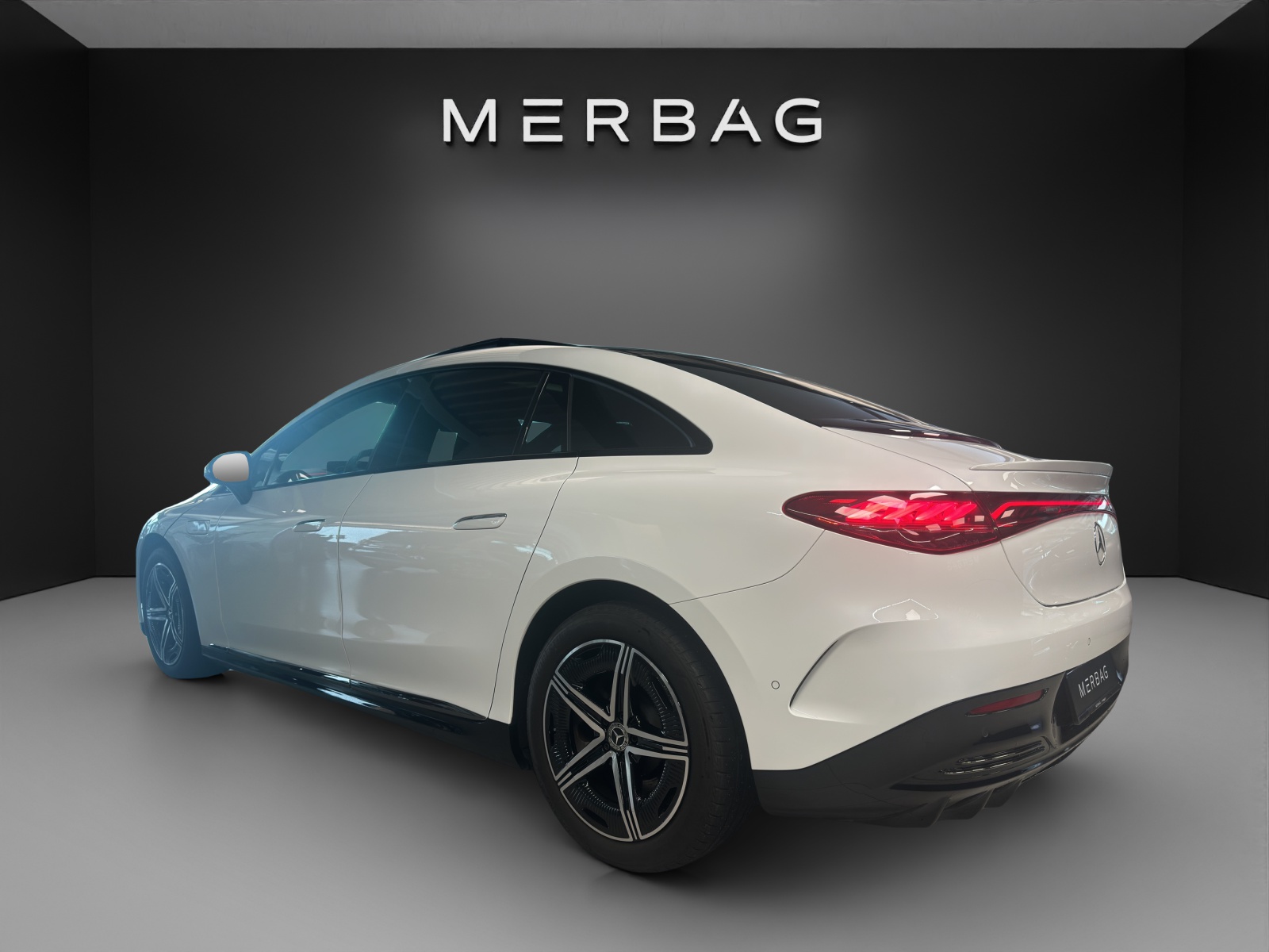 MERCEDES-BENZ EQE 500 4 Matic - 4