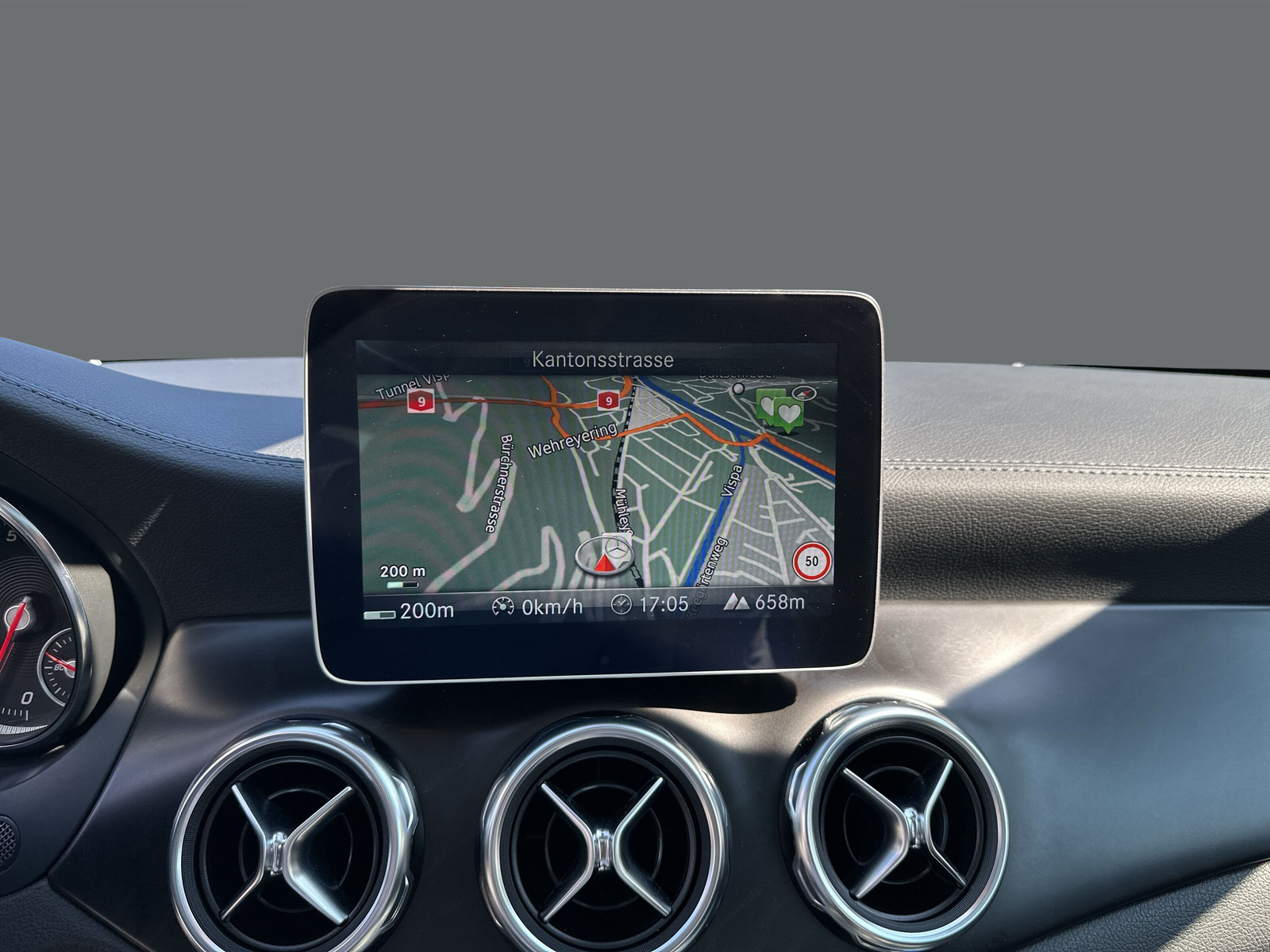 MERCEDES-BENZ GLA 250 AMG Line 4Matic - 16