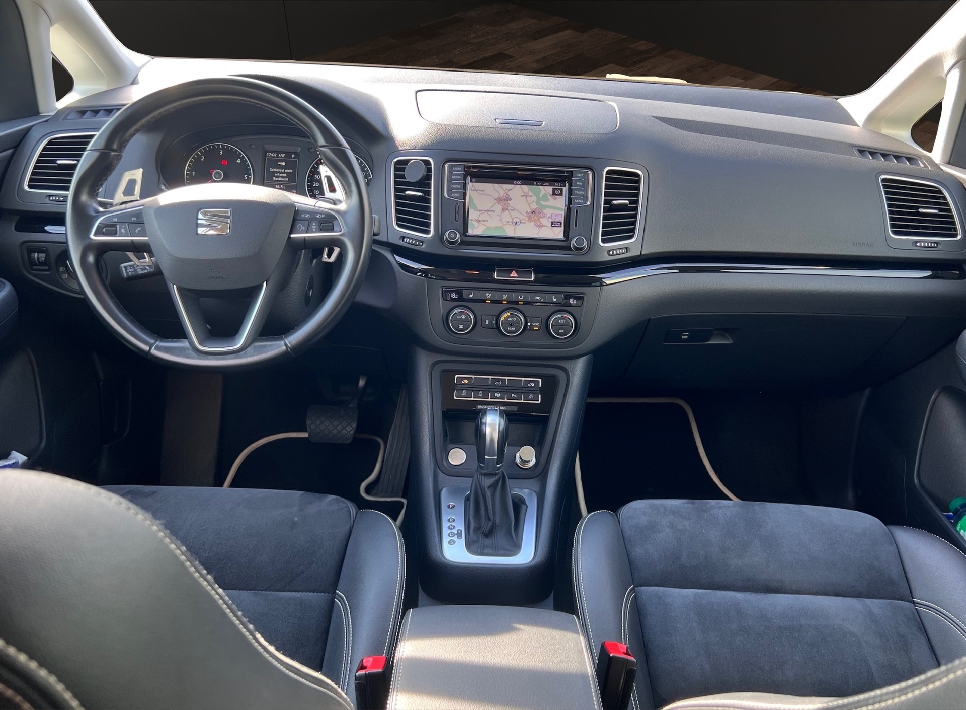 SEAT Alhambra 2.0 TDI 7-Sitzer mit 4Drive "20th Anniversary Edition“ - 8